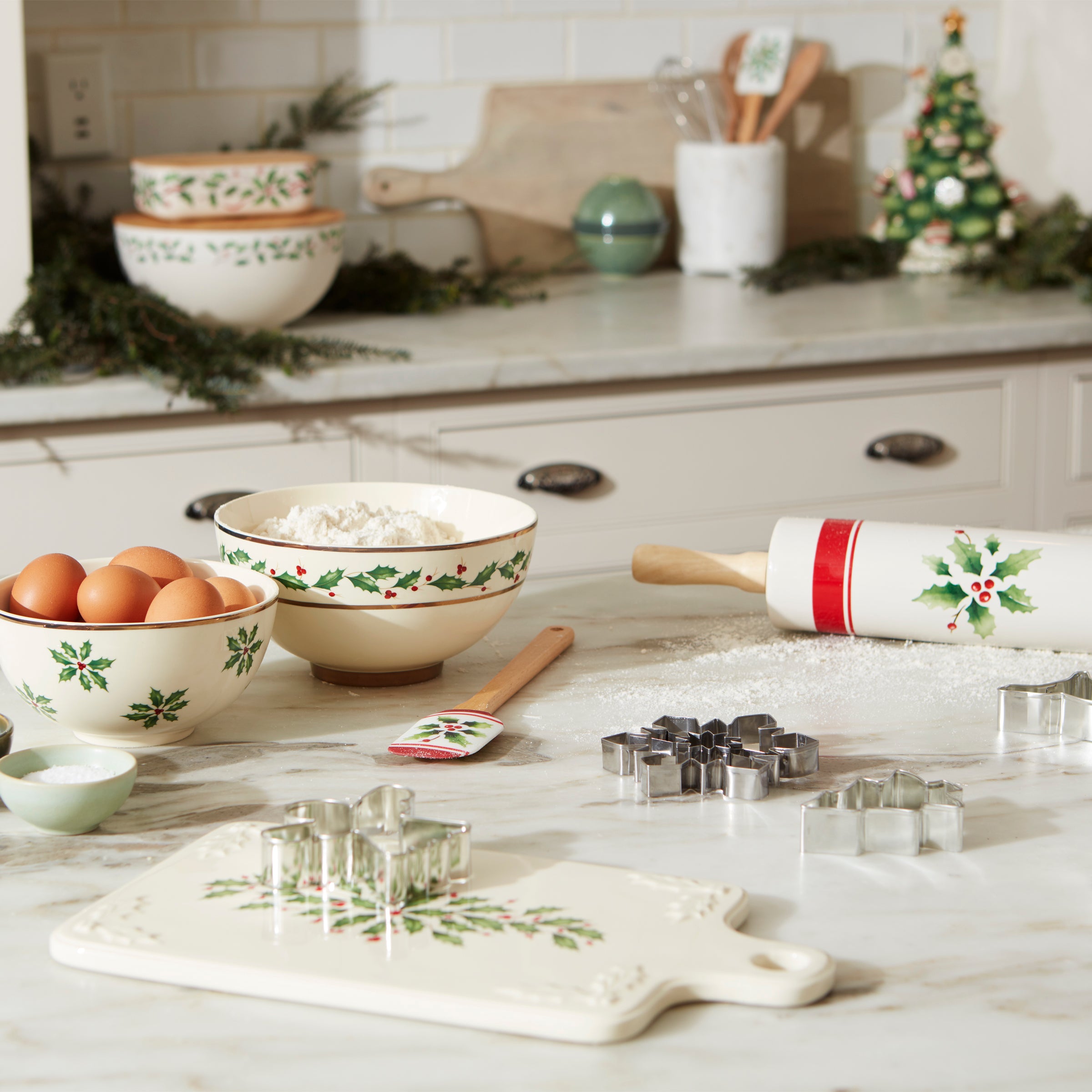 8-Piece Nesting Dinnerware Set for Holiday Gatherings - Stackable Plates & Bowls for Parties, Camping, and Small Space Storage