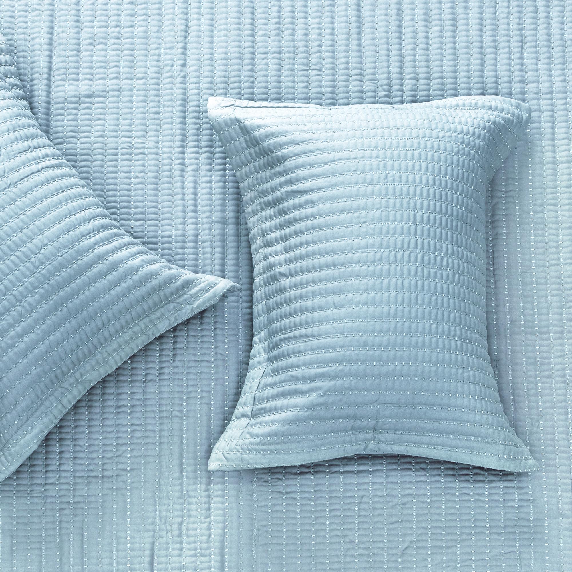 Great Bay Home Alicia Collection 2-Piece Channel Stitch Quilt Set with Shams - Twin Size Baby Blue All-Season Bedding for Cozy Bedroom Decor