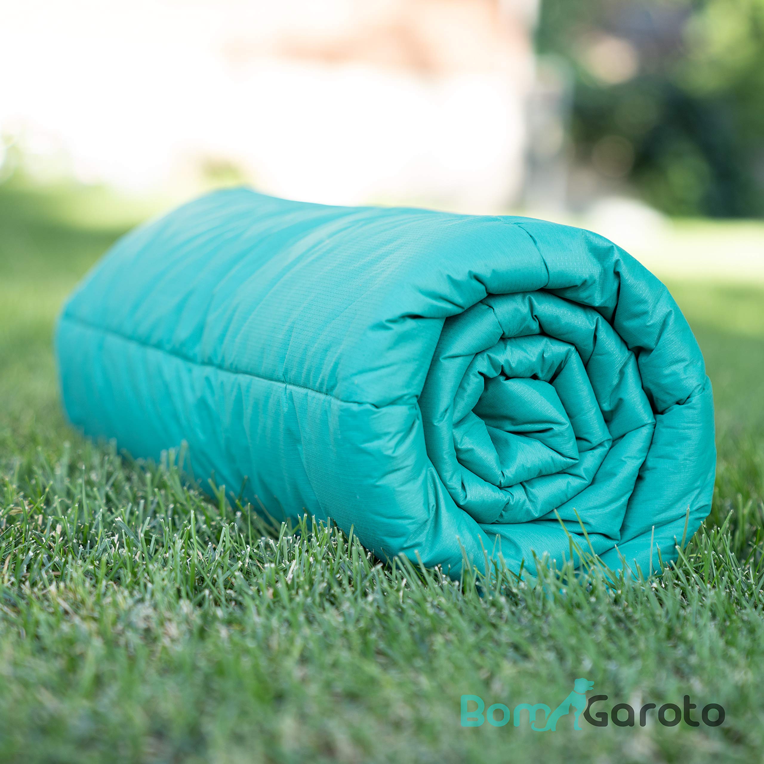 Bom Garoto Waterproof Portable Pet Mat - 46.5 x 33 Inch Dog Bed & Cat Mat for Crate, Cage, Travel, Camping | Soft Washable Pet Bed for Small, Medium & Large Dogs with Carry Storage Bag | Perfect for Home, Car, Outdoor & Fireplace Use