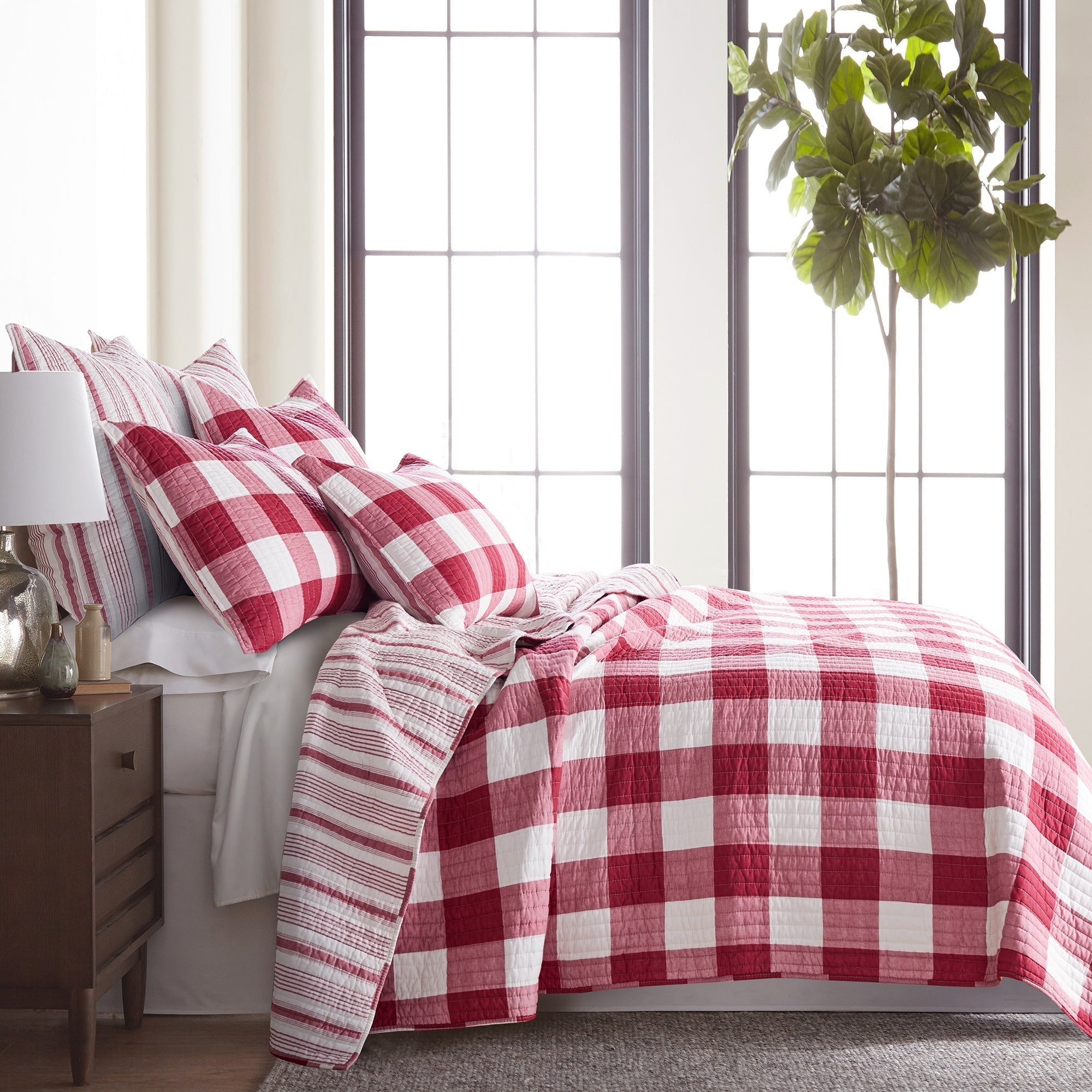 Premium Camden Quilt Set - Soft & Breathable Bedding for All Seasons - Queen/King Size - Perfect for Cozy Nights & Guest Rooms