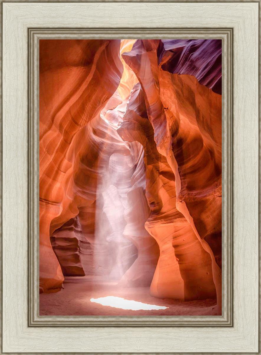 Antelope Canyon Cathedral - Stunning Natural Sandstone Formation in Arizona | Perfect for Photography, Hiking & Nature Exploration