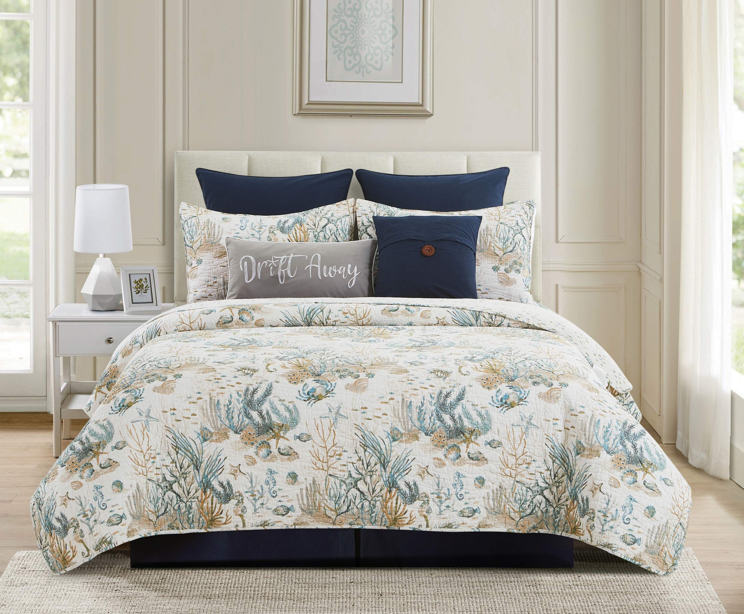 C&F Home Cerulean Shores 3-Piece Coastal Bedding Set - Reversible Seashells, Fish, Crab & Starfish Pattern Quilt Set | Full/Queen Size | Machine Washable Cotton | Perfect for Beach House, Nautical Theme Bedroom & Coastal Decor