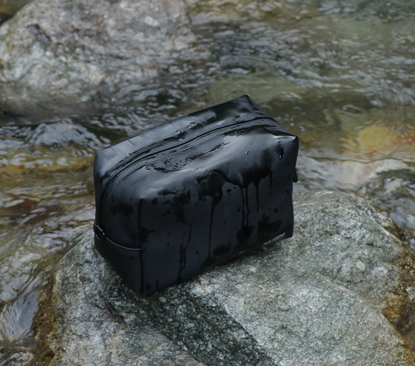 Waterproof Travel Toiletry Bag - Hydro Dopp Kit for Men & Women - Perfect for Gym, Camping, and Business Trips - Durable & Spacious Cosmetic Organizer