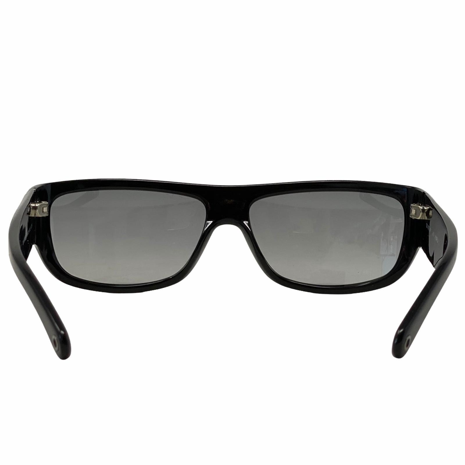 Burberry Black Matrix Sunglasses 8477/S - Luxury Designer Shades for Women & Men - UV Protection & Polarized Lenses - Perfect for Driving, Beach & Outdoor Activities