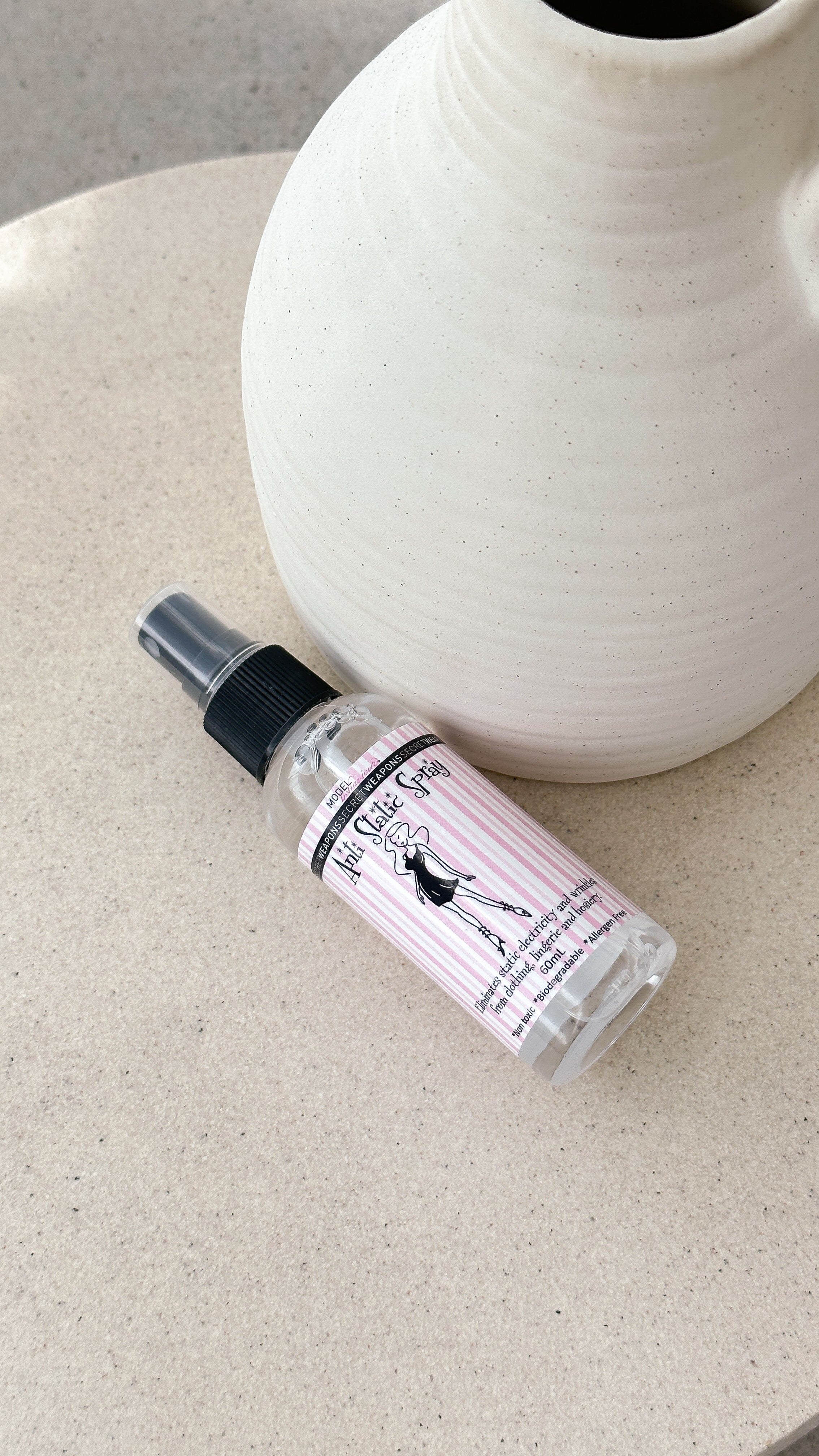 Anti Static Spray for Clothes & Hair - Eliminate Static Electricity & Frizz - Perfect for Winter, Laundry & Styling