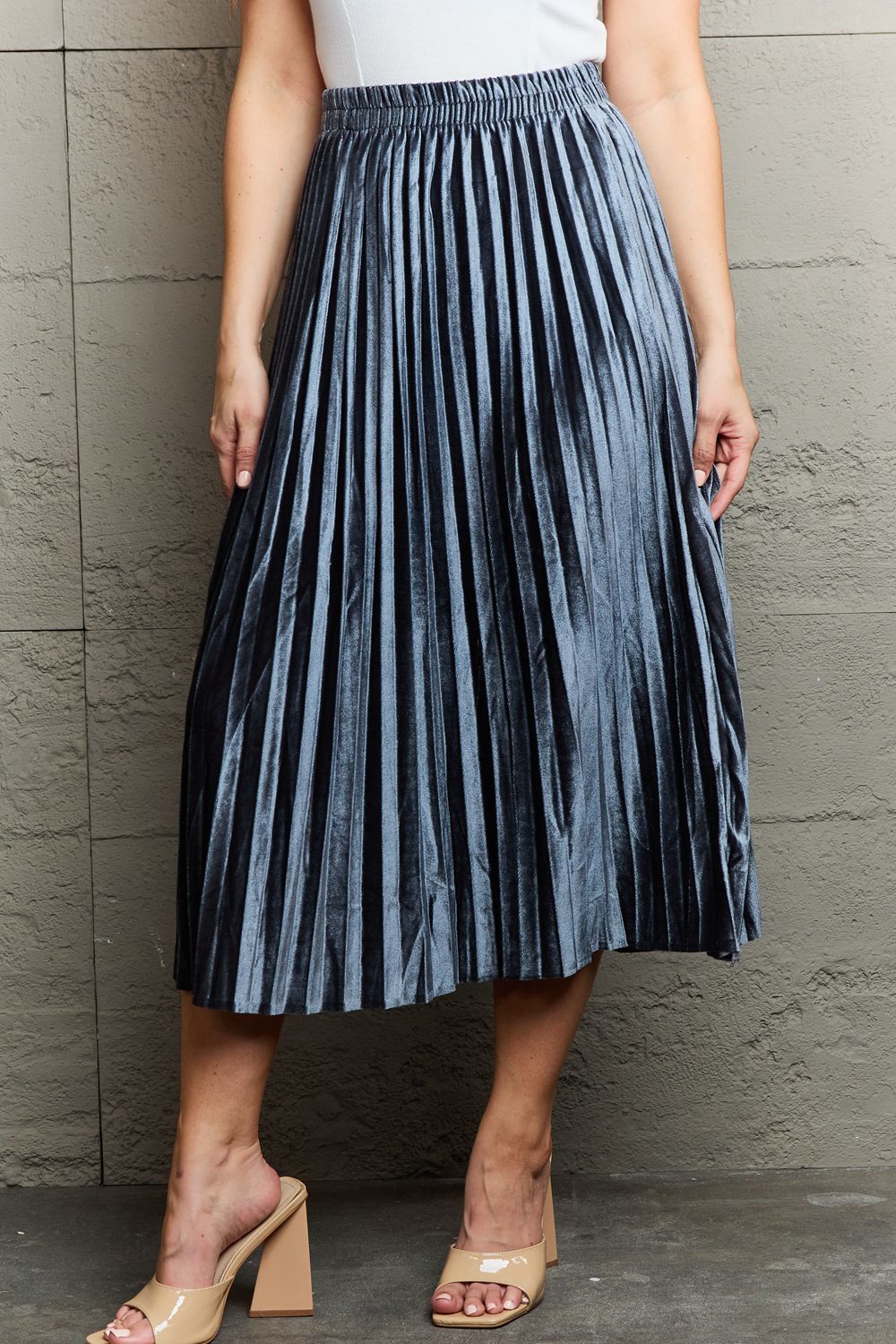 Ninexis Accordion Pleated Flowy Midi Skirt for Women - Elegant A-Line Summer Skirt with Stretchy Waistband | Perfect for Office, Date Night & Casual Outings