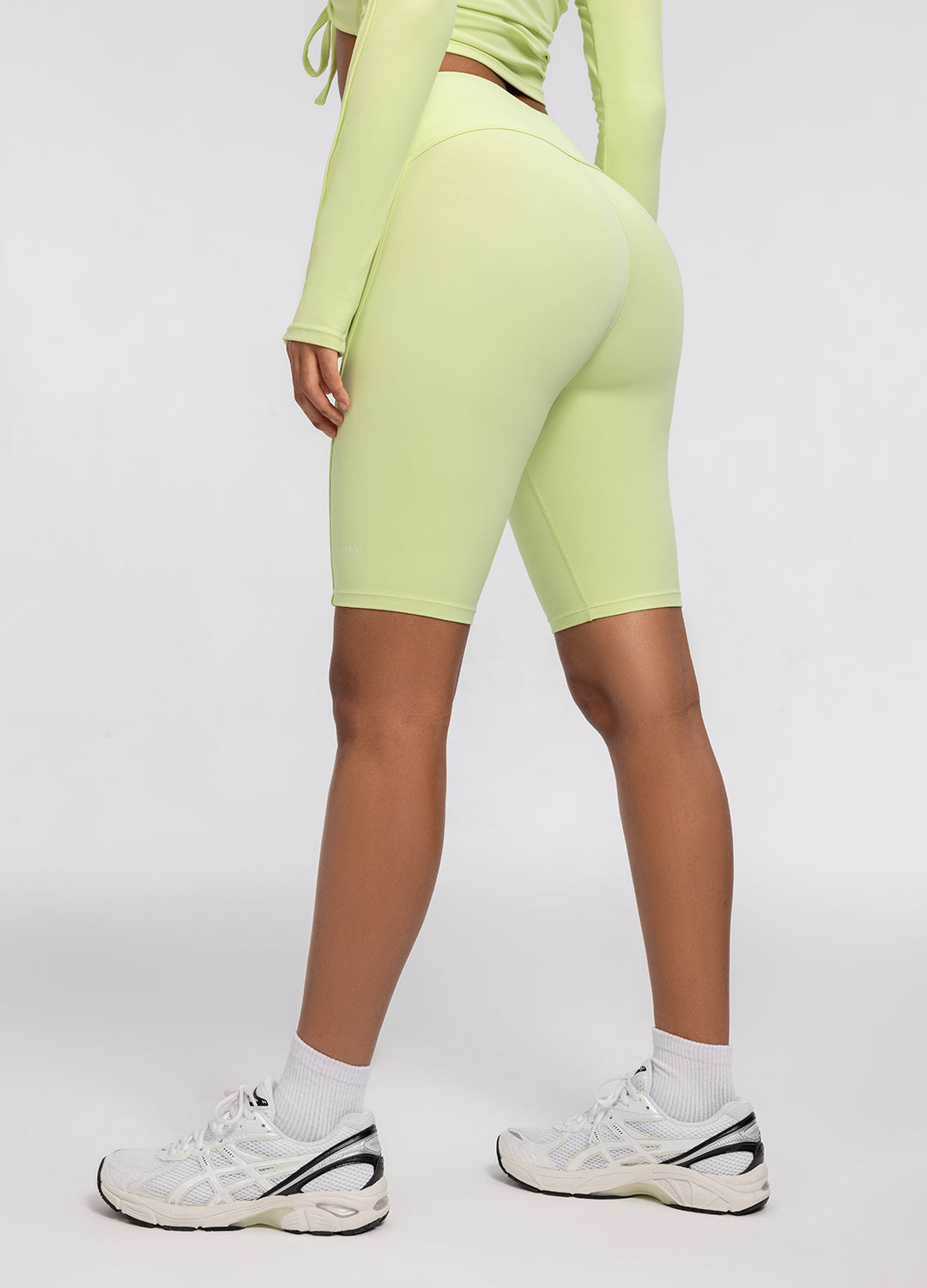 High-Performance Biker Shorts for Women - Moisture-Wicking & Breathable Cycling Shorts with Padded Liner - Perfect for Road Biking, Spinning & Gym Workouts