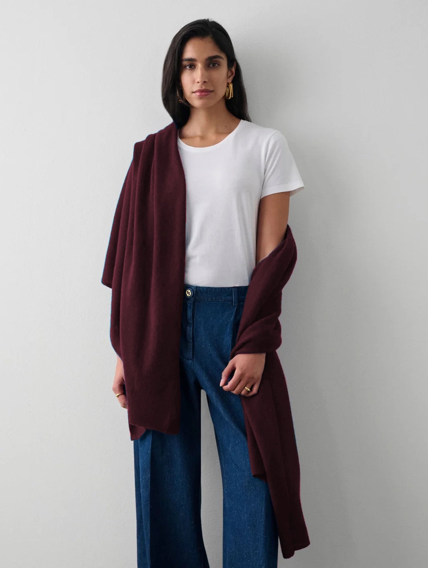 Luxury Cashmere Travel Wrap - Soft & Warm Deep Beet Shawl for Women - Perfect for Airplane, Office & Winter Outfits