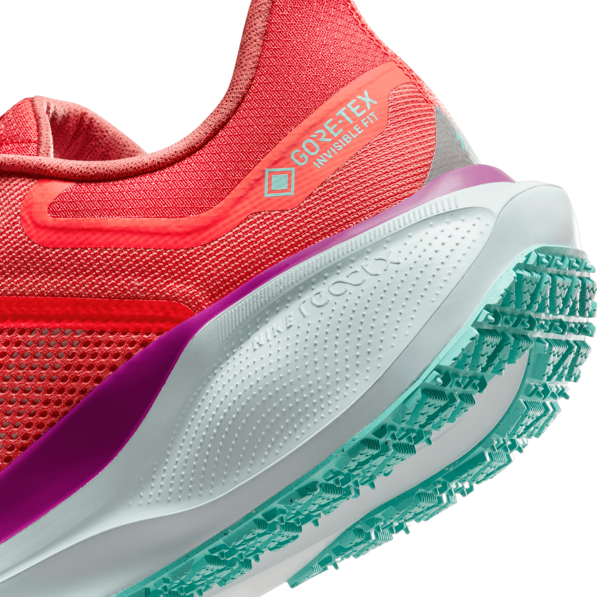 Nike Men's Pegasus 41 GORE-TEX Running Shoes - Waterproof Trail Sneakers for Men (600 Picante Red/Green Frost Bright Crimson) - Perfect for Outdoor Jogging, Hiking & Winter Running