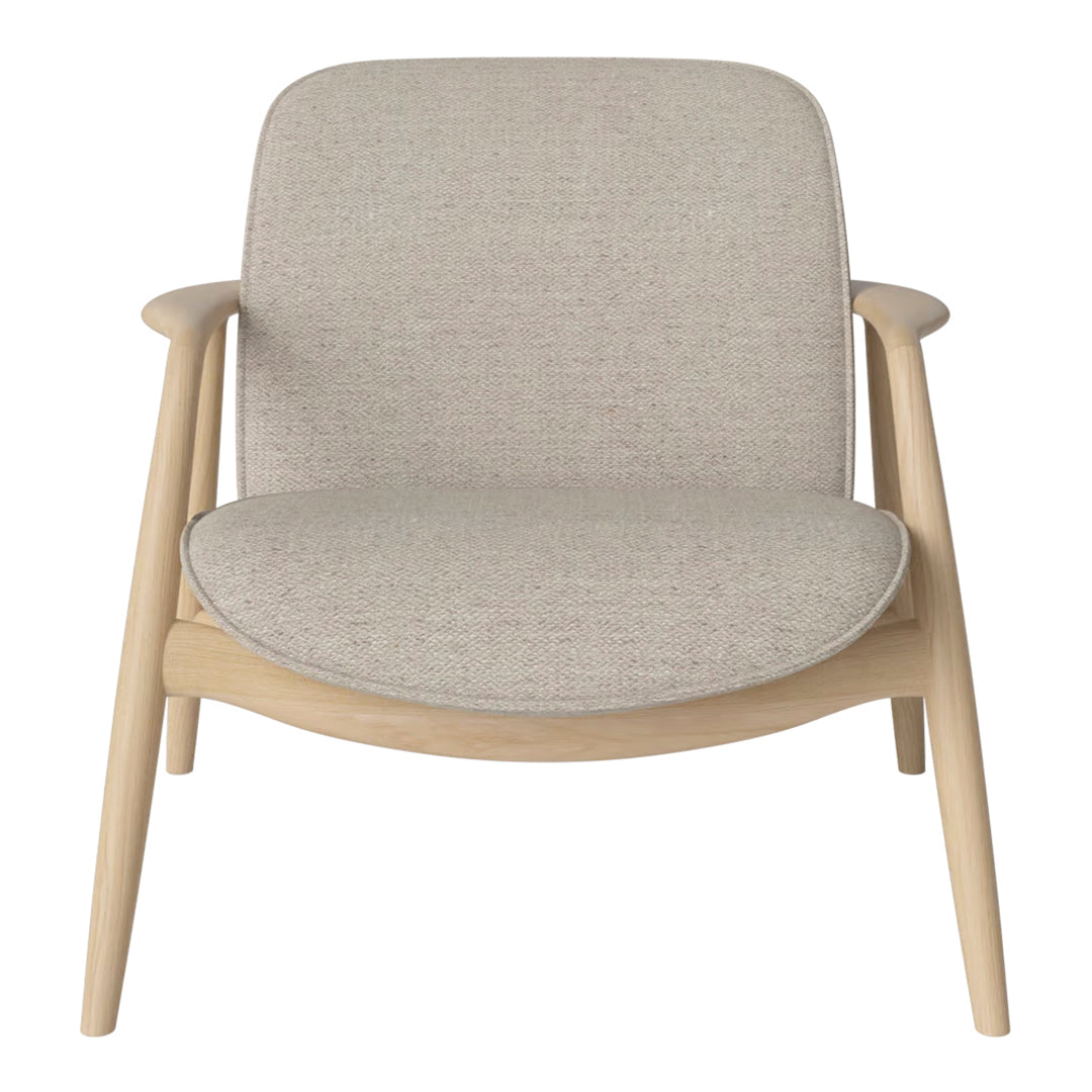 Bowie Lounge Chair - Modern Accent Chair for Living Room, Bedroom & Office - Comfortable Upholstered Armchair with Wooden Legs - Perfect for Relaxing, Reading & Decorating Your Home