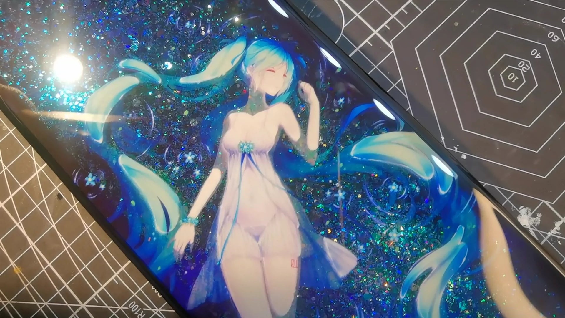 Hatsune Miku Quicksand Model Keyboard Wrist Rest - Ergonomic Resin Palm Rest for Mechanical Keyboards - Perfect for Gaming, Typing & Office Work