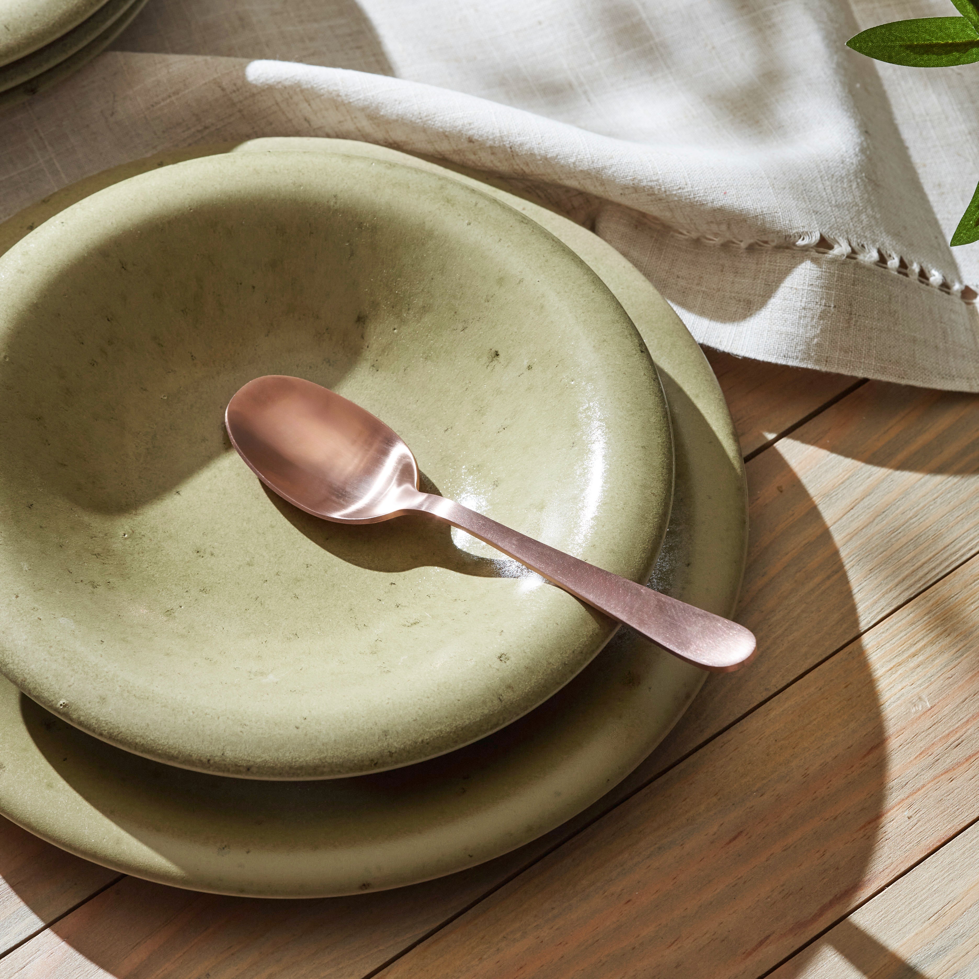 Premium Aro Stoneware Dinnerware Set - Green Matte Finish, Handcrafted in Portugal, Scratch & Chip Resistant - Perfect for Everyday Dining & Special Occasions