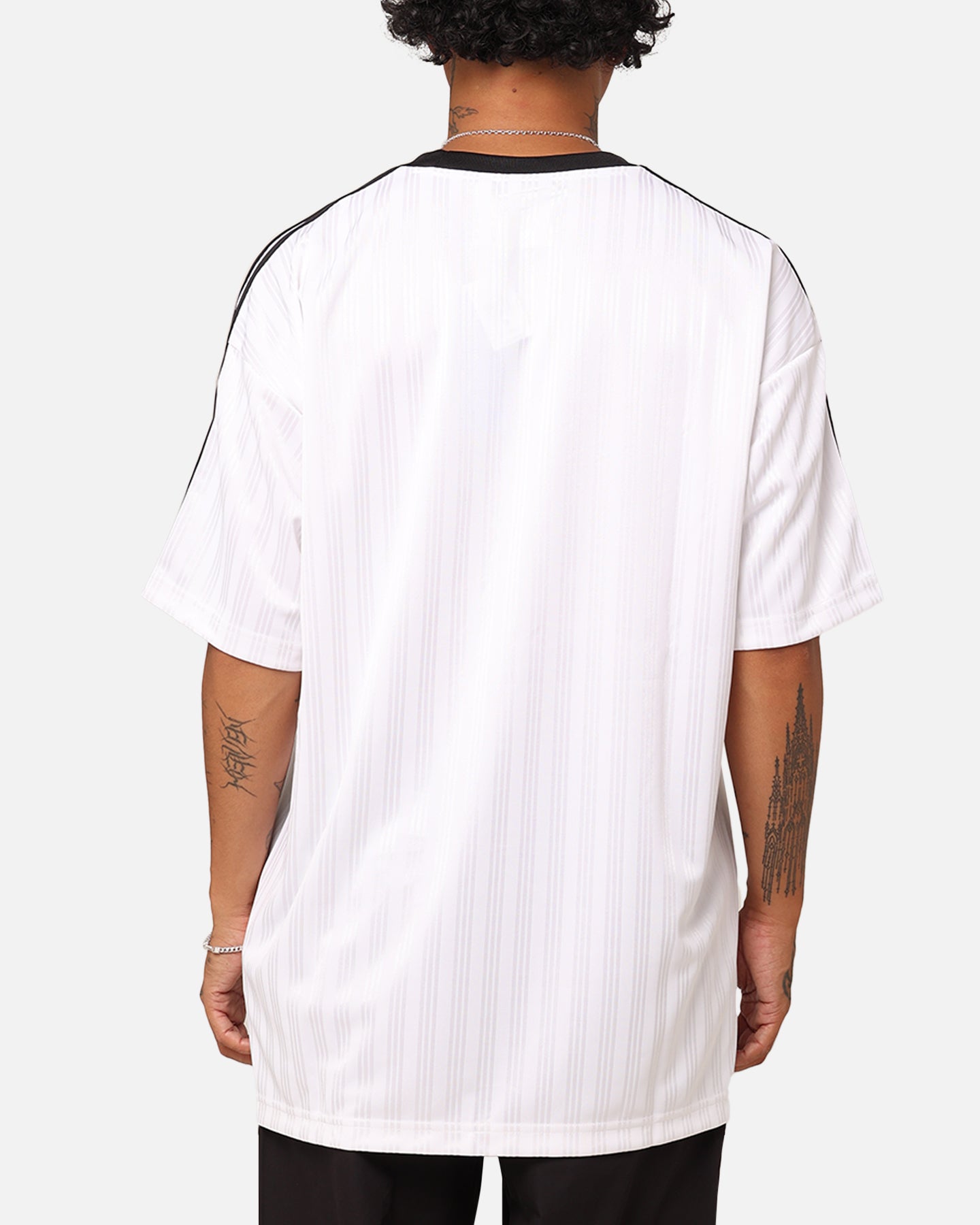 Adidas Adicolor Classic T-Shirt for Men - White & Black Cotton Crewneck Tee - Perfect for Casual Wear, Gym, and Street Style