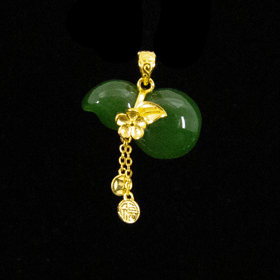 24K Gold Plated Nephrite Jade Hulu Pendant Necklace - Elegant Feng Shui Jewelry for Good Luck & Wealth - Perfect for Gifts, Meditation & Spiritual Healing