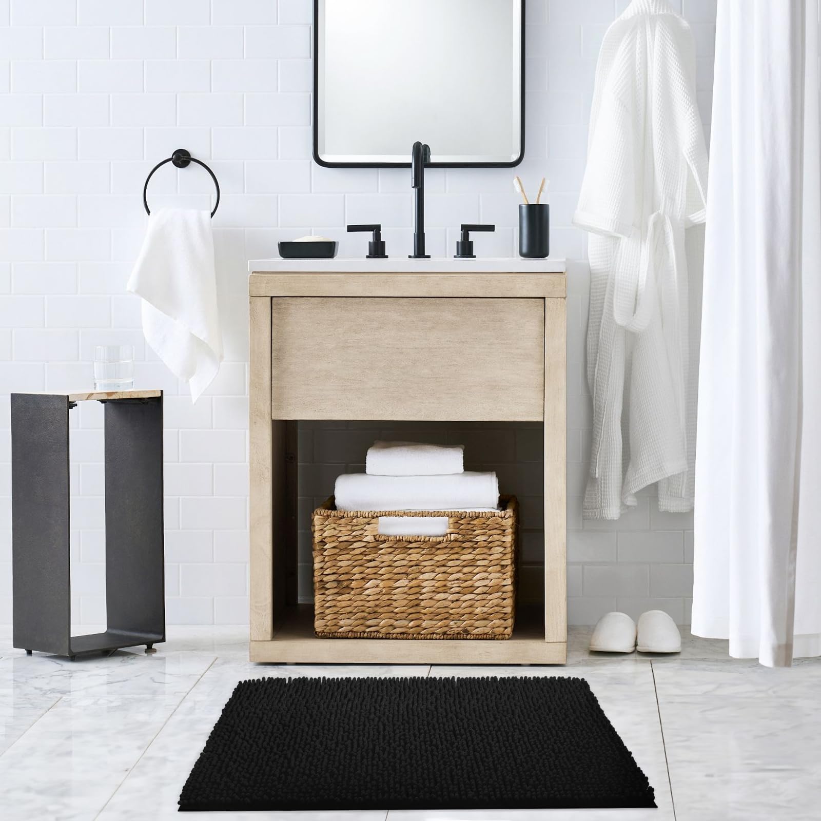 **TECHMILLY Soft Fluffy Chenille Bathroom Rugs - Non-Slip Absorbent Bath Mats for Bathroom, Washable & Quick Dry, Black, 17