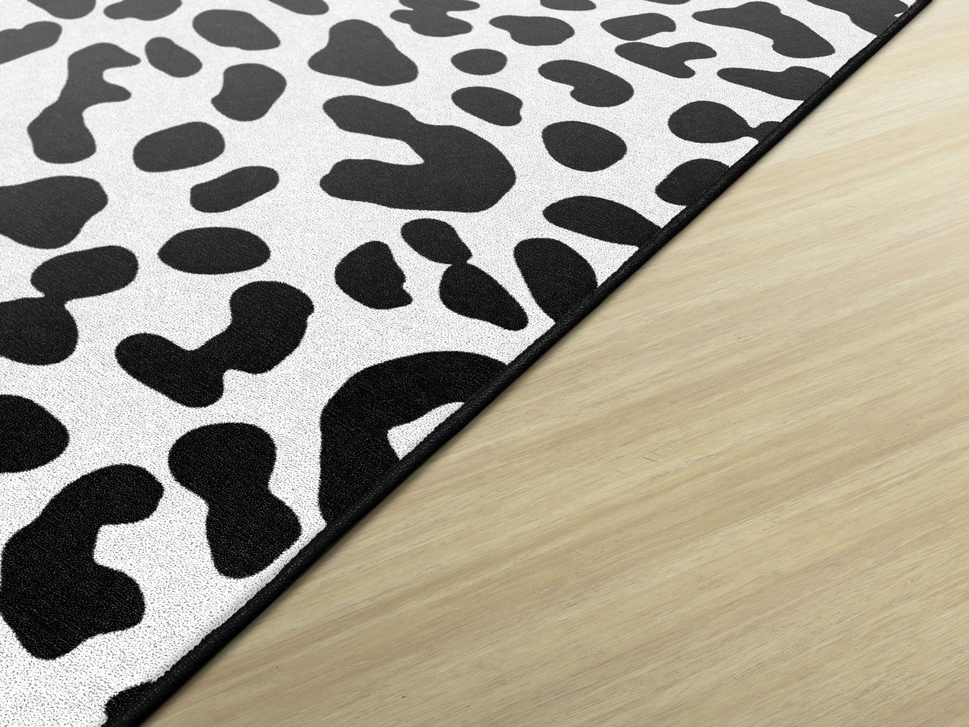 Stylish Black and White Leopard Print Rug - Perfect for Boho Chic Bedroom Decor, Kids Room, or Dorm Room Flooring