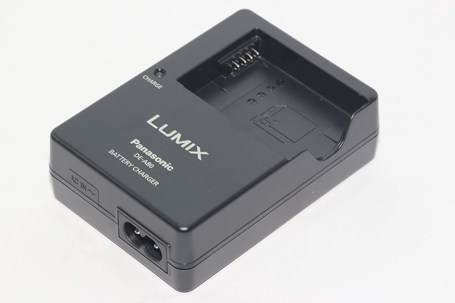 Panasonic DE-A80 Battery Charger - Fast & Reliable Ni-MH/Ni-Cd AA AAA Charger for Digital Cameras, Toys, Flashlights - Perfect for Travel, Home & Office Use