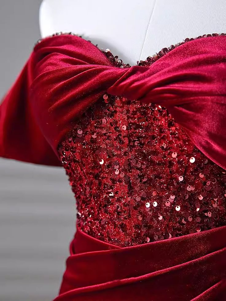 Elegant Mermaid Burgundy Off-The-Shoulder Long Prom Dress - Velvet Formal Gown for Homecoming, Birthday Party & Special Occasions - Style J4383