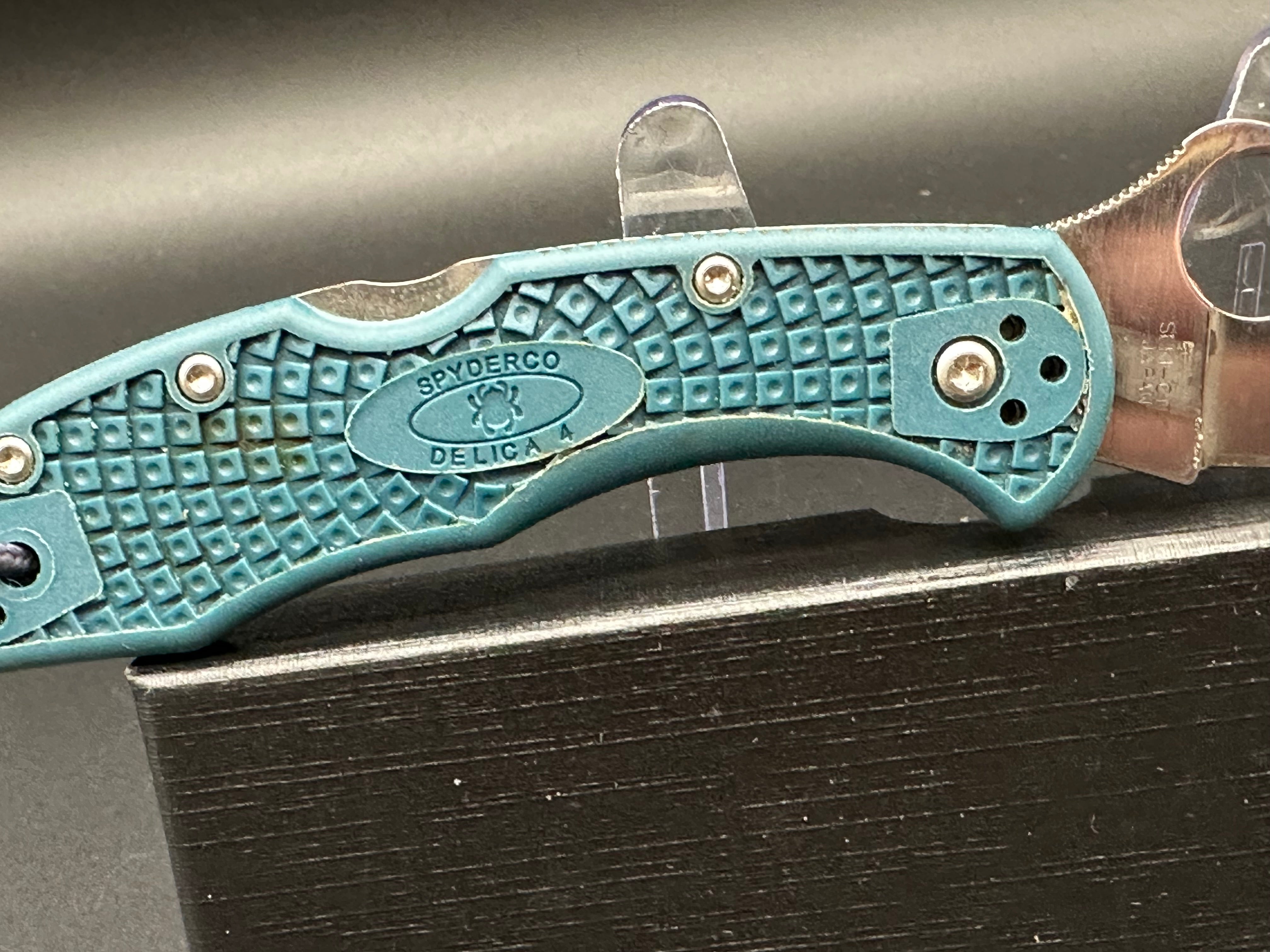 Spyderco Delica 4 Folding Knife - K390 Steel Blade, Blue FRN Handle - EDC Pocket Knife for Outdoor, Camping & Everyday Carry