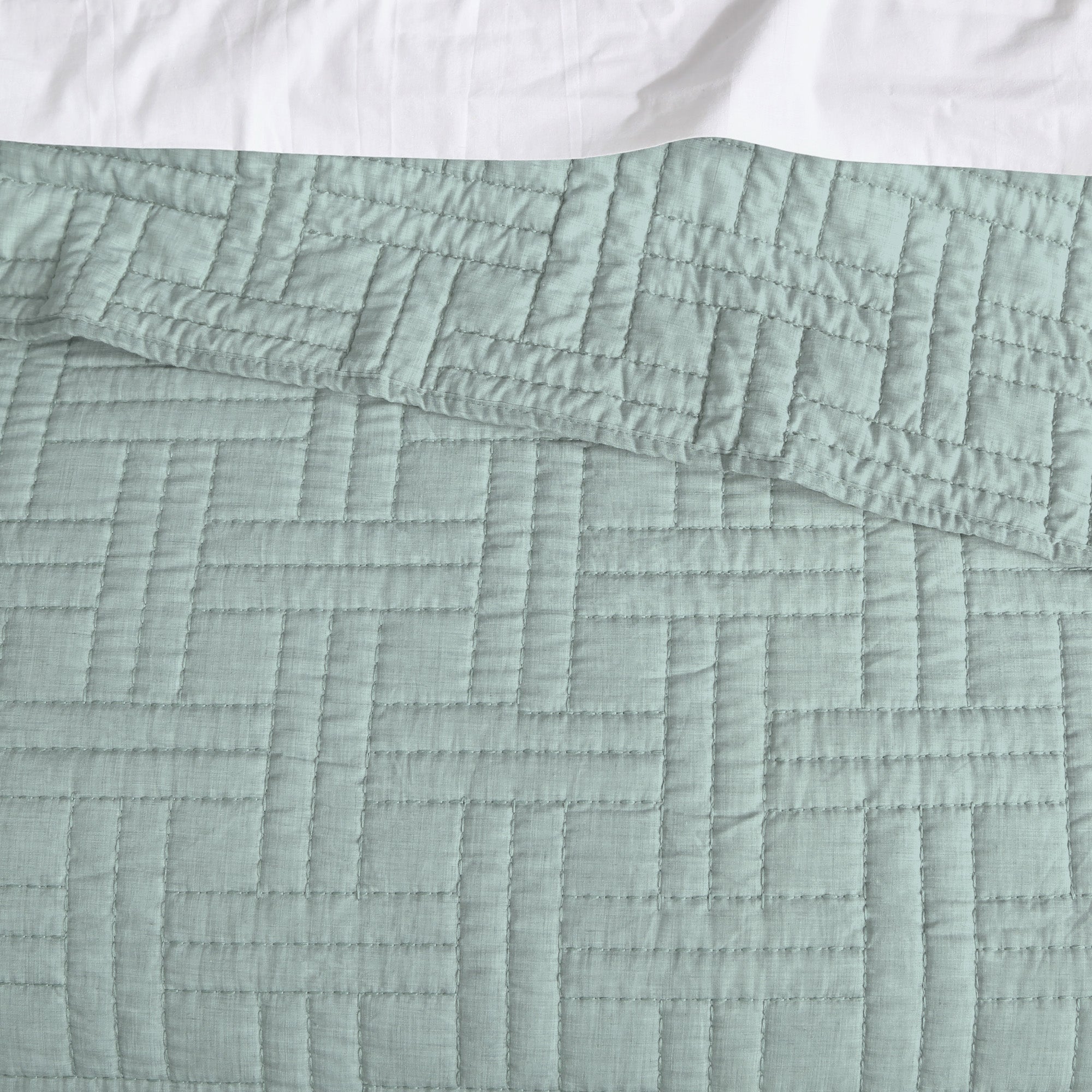 Melange Stitch Quilt Set - Soft & Breathable Bedding Collection for All Seasons | Perfect for Master Bedroom, Guest Room & Dorm Decor
