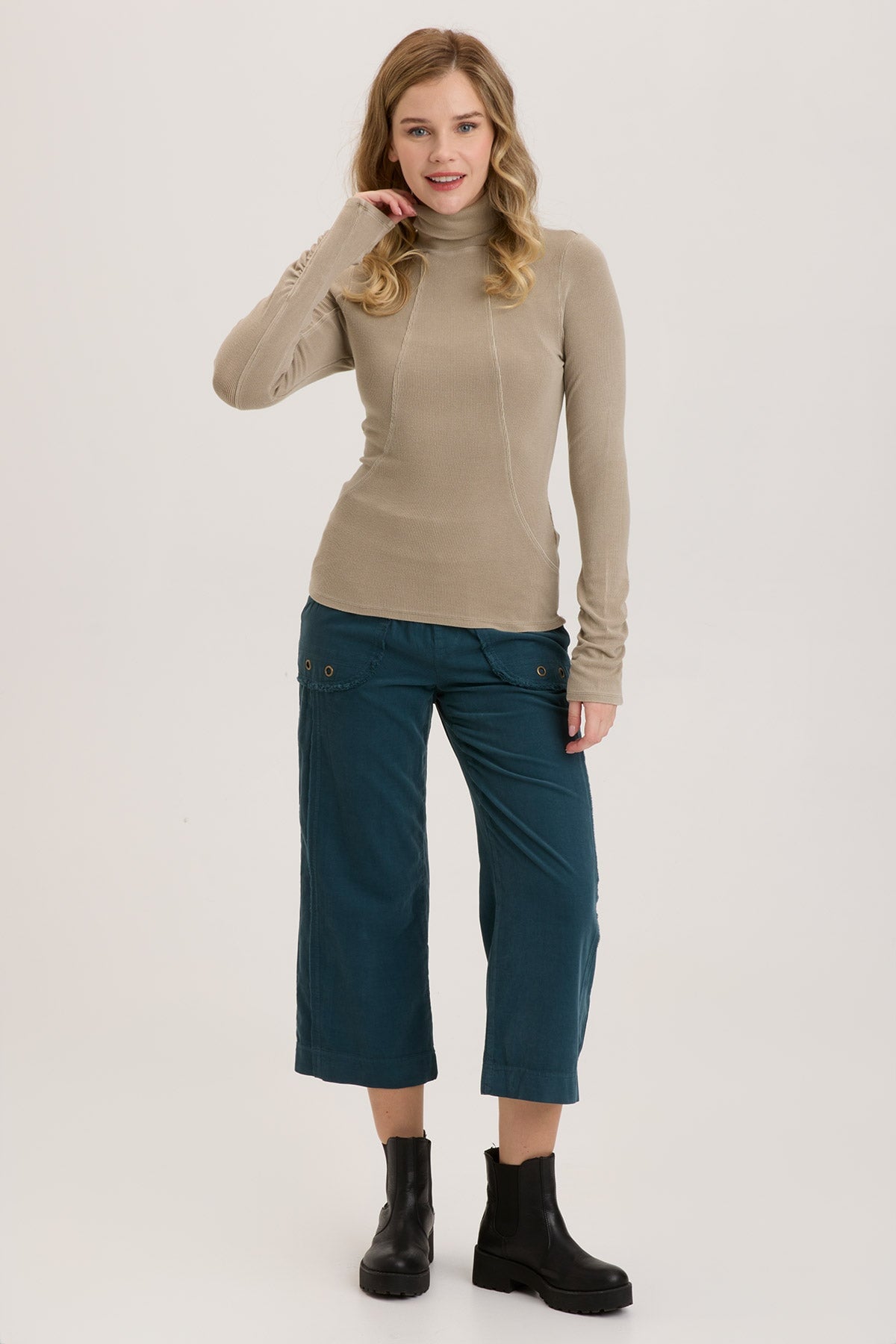 Rib Sorren Turtleneck Sweater for Women - Soft Knit Winter Pullover - Cozy Casual & Office Wear