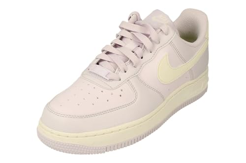 Barely Grape Sail Volt Black