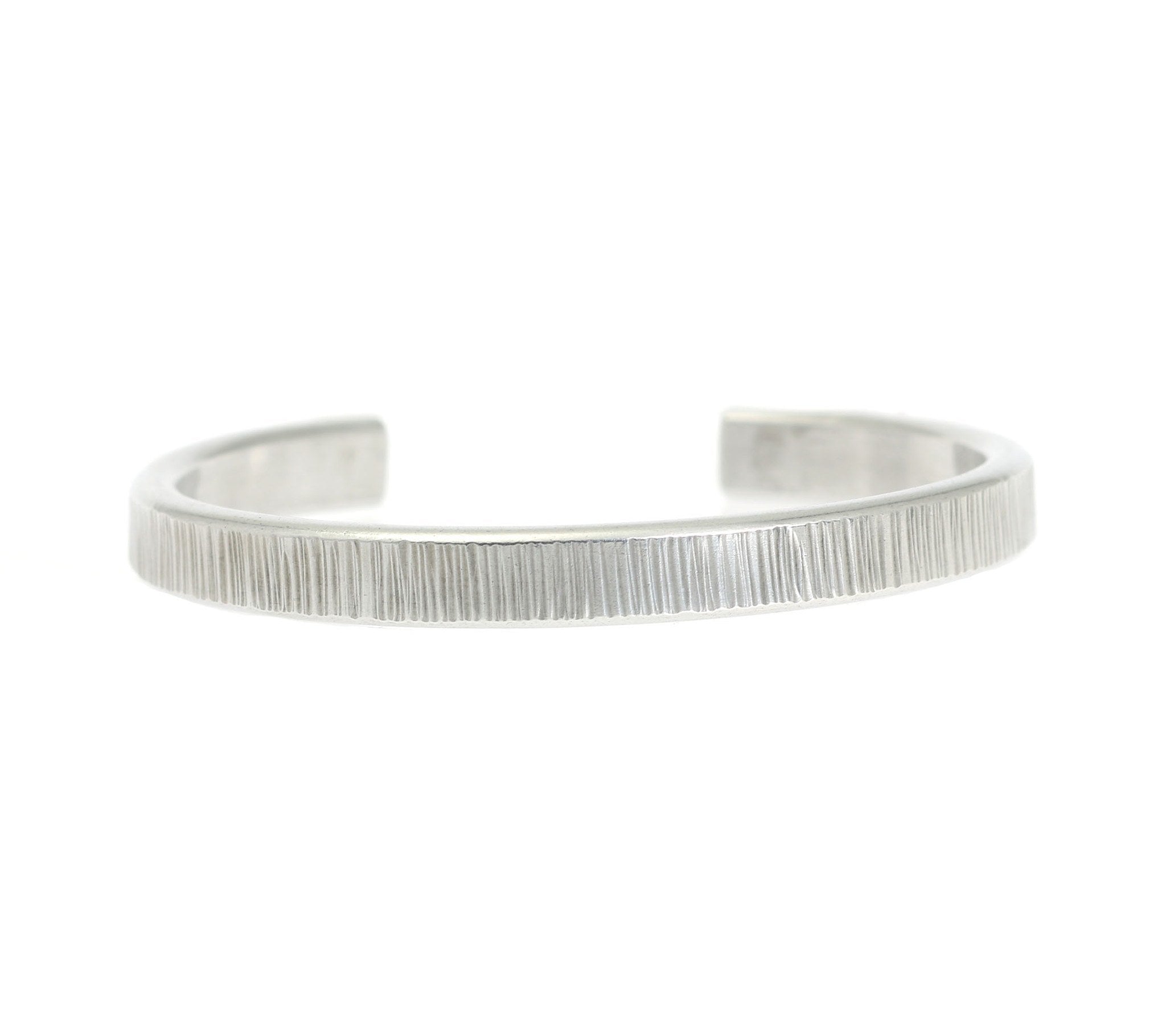 Elegant Thin Chased Aluminum Cuff Bracelet for Women - Lightweight & Durable Fashion Jewelry - Perfect for Parties, Weddings & Everyday Wear