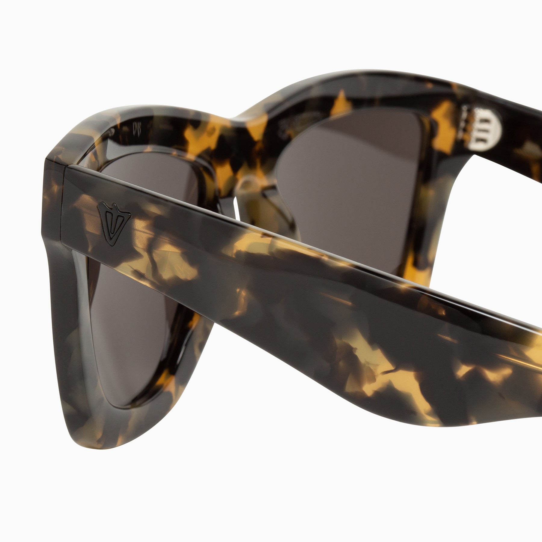 DB Sunglasses - Polarized UV Protection Aviator Sunglasses for Men & Women | Perfect for Driving, Beach, and Outdoor Activities
