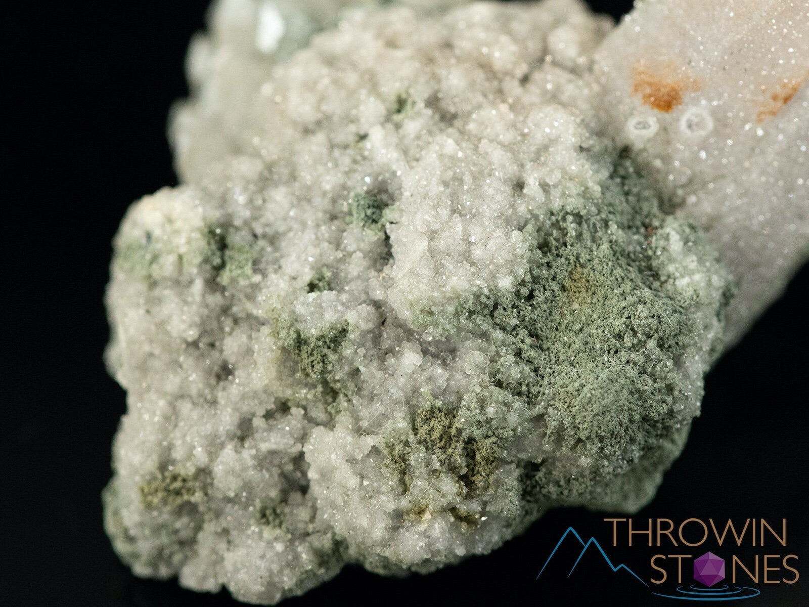 Natural Quartz Crystal Cluster with Druzy Coating - Healing Stones for Home Decor, Housewarming Gift & Spiritual Wellness | Perfect for Meditation, Yoga & Feng Shui
