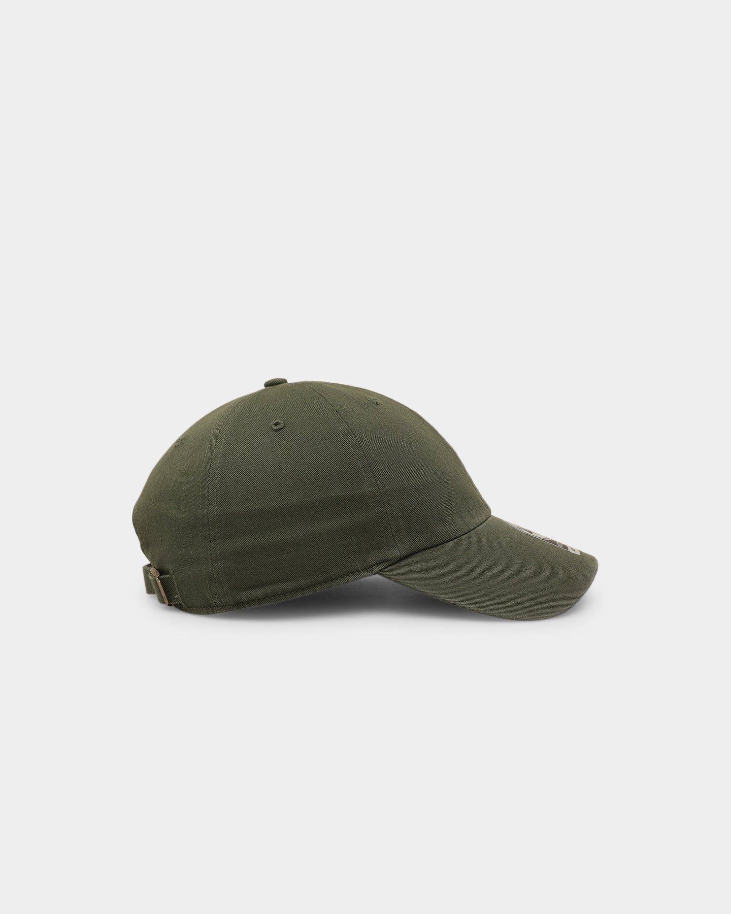 47 Brand Flat 47 Clean Up Strapback Hat - Adjustable Baseball Cap for Men & Women - Perfect for Outdoor Activities, Sports, and Casual Wear