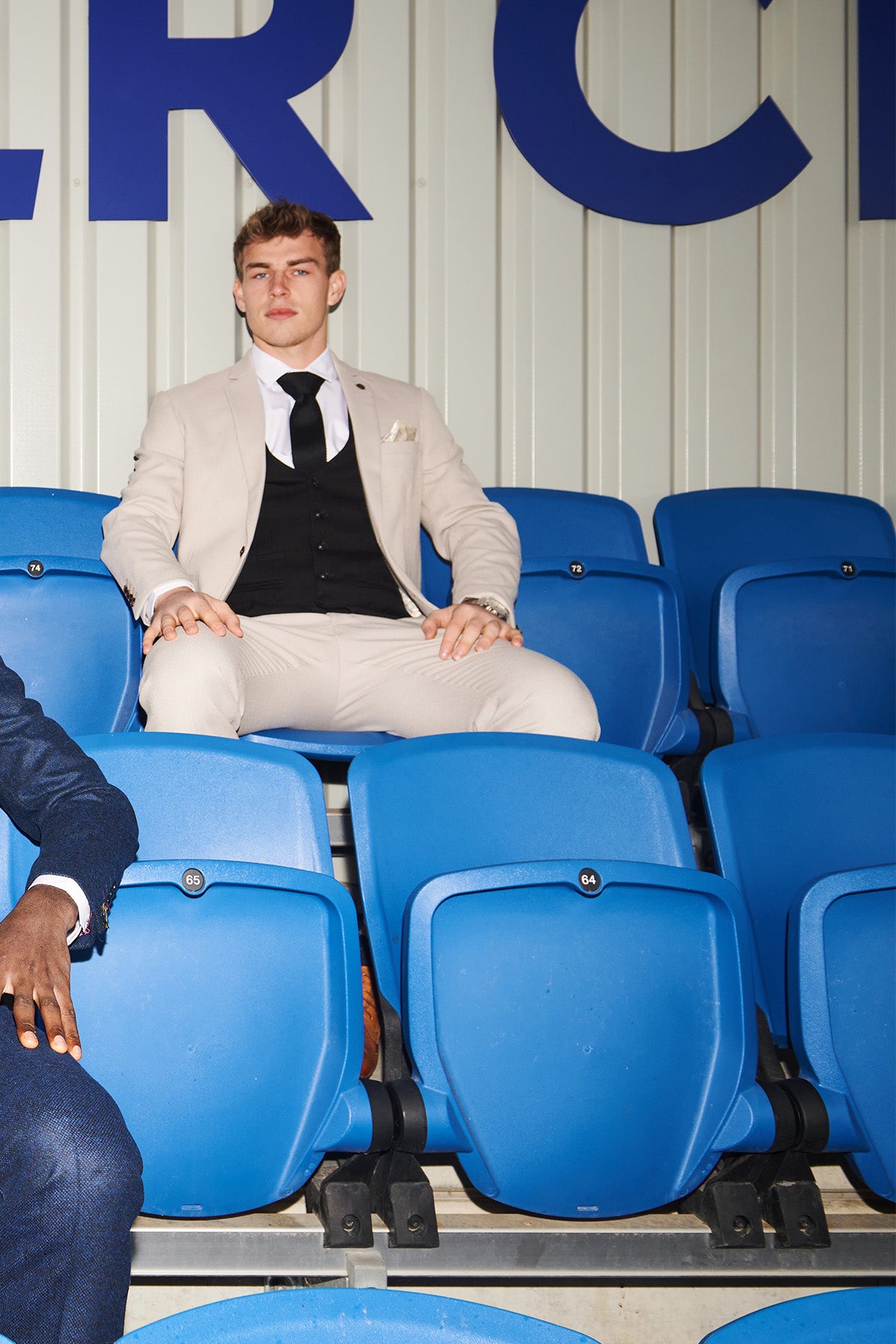 Leicester City F.C. HM5 Stone Suit & Kelvin Black Waistcoat Set - Official Football Club Collection - Perfect for Match Days, Weddings & Formal Events