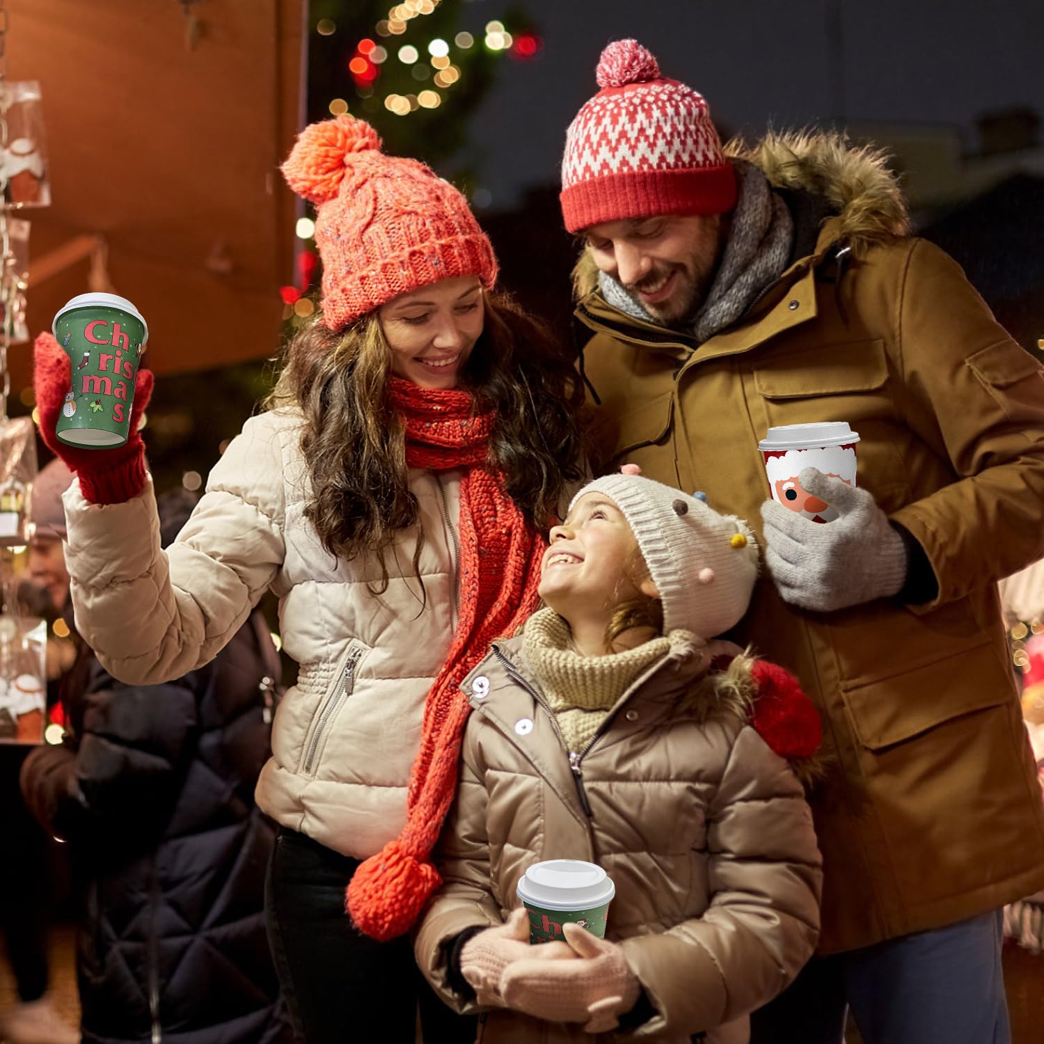 16 oz Disposable Christmas Tree Paper Cups with Lids - 40 Pack of Holiday Coffee Cups for Hot Cocoa, Chocolate & Drinks | Xmas Party Decorations, Navidad Supplies, Office & Home Celebrations