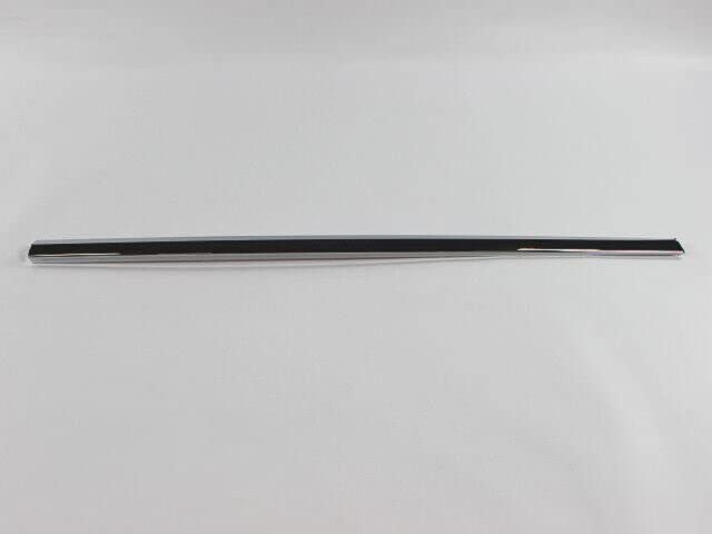 Mopar Front Door Molding - Genuine OEM Replacement Part for Jeep Wrangler & Gladiator | Perfect for Off-Road Protection & Vehicle Customization