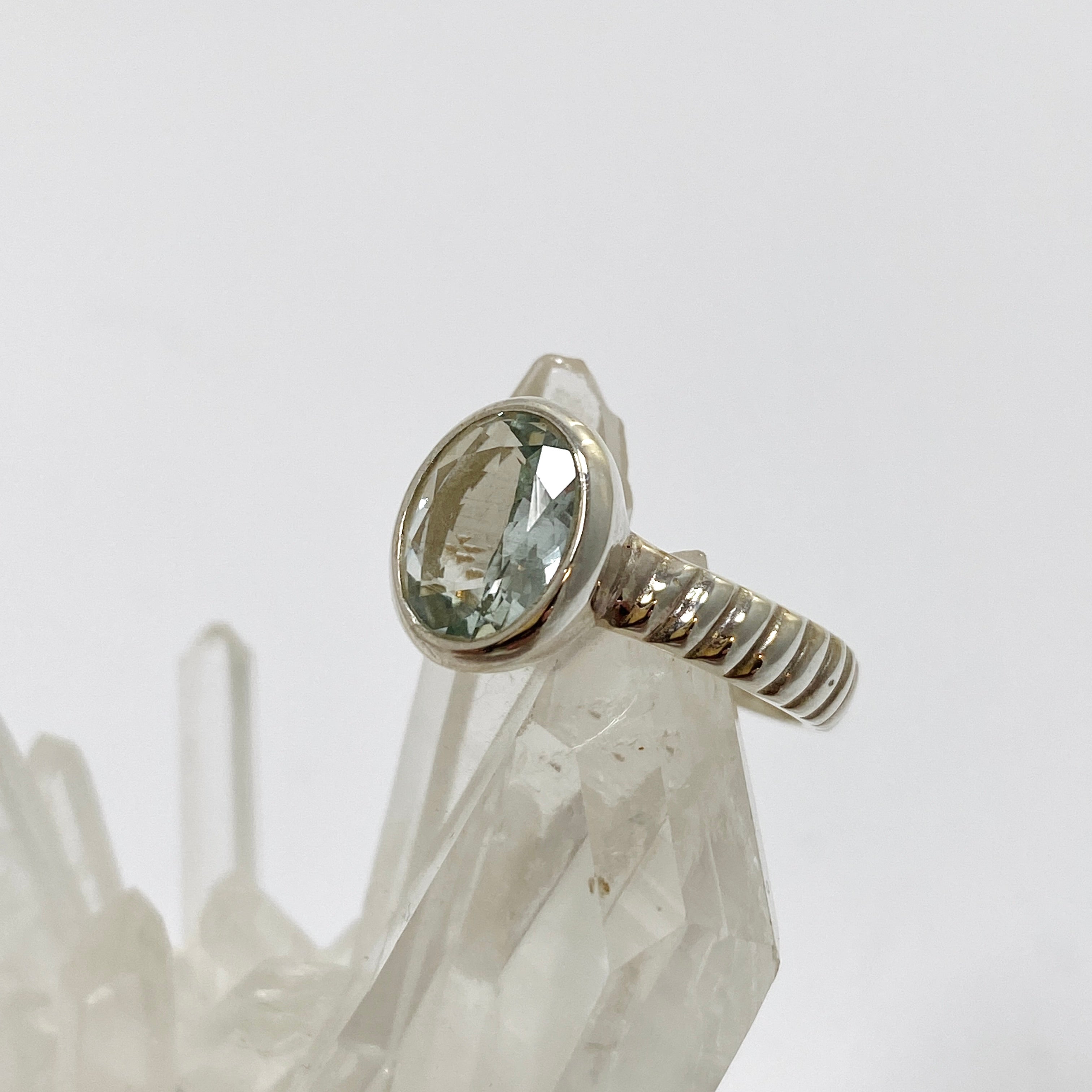 Aquamarine Oval Faceted Ring Size 6 with Decorative Band - Elegant Birthstone Jewelry for Women, Perfect for Engagement, Anniversary & Everyday Wear - PRGJ928