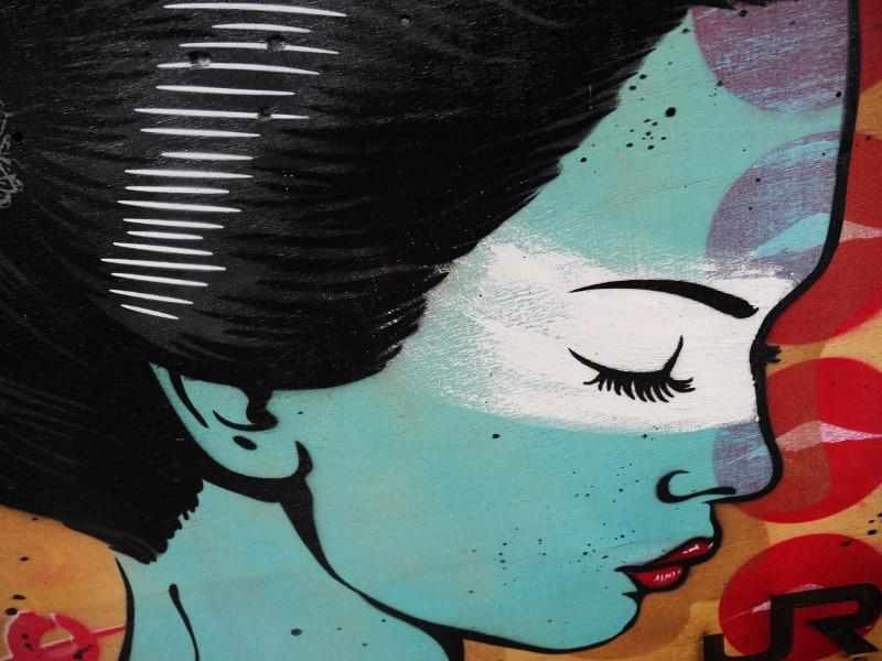 Modern Geisha 73cm x 103cm Recycled Palette Laser Embossed Pop Art Wall Painting - Perfect for Contemporary Home Decor & Office Wall Art