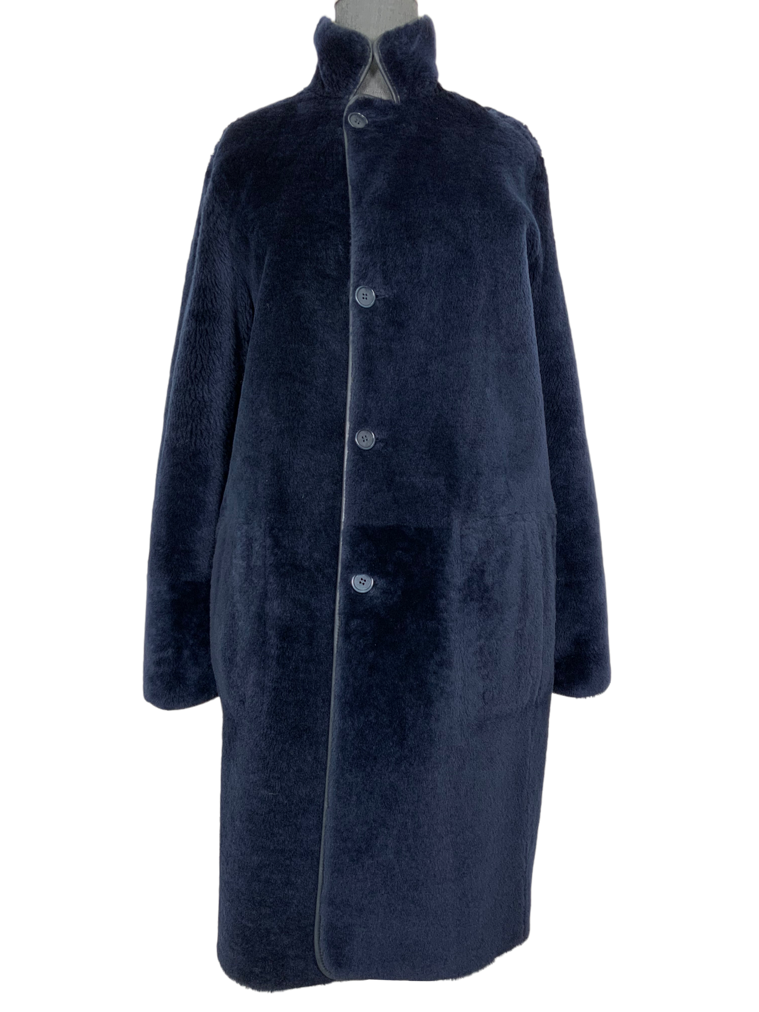 LORO PIANA Reversible Shearling Fur Leather Coat for Women | Size M | Winter Outerwear for Luxury Fashion & Cold Weather