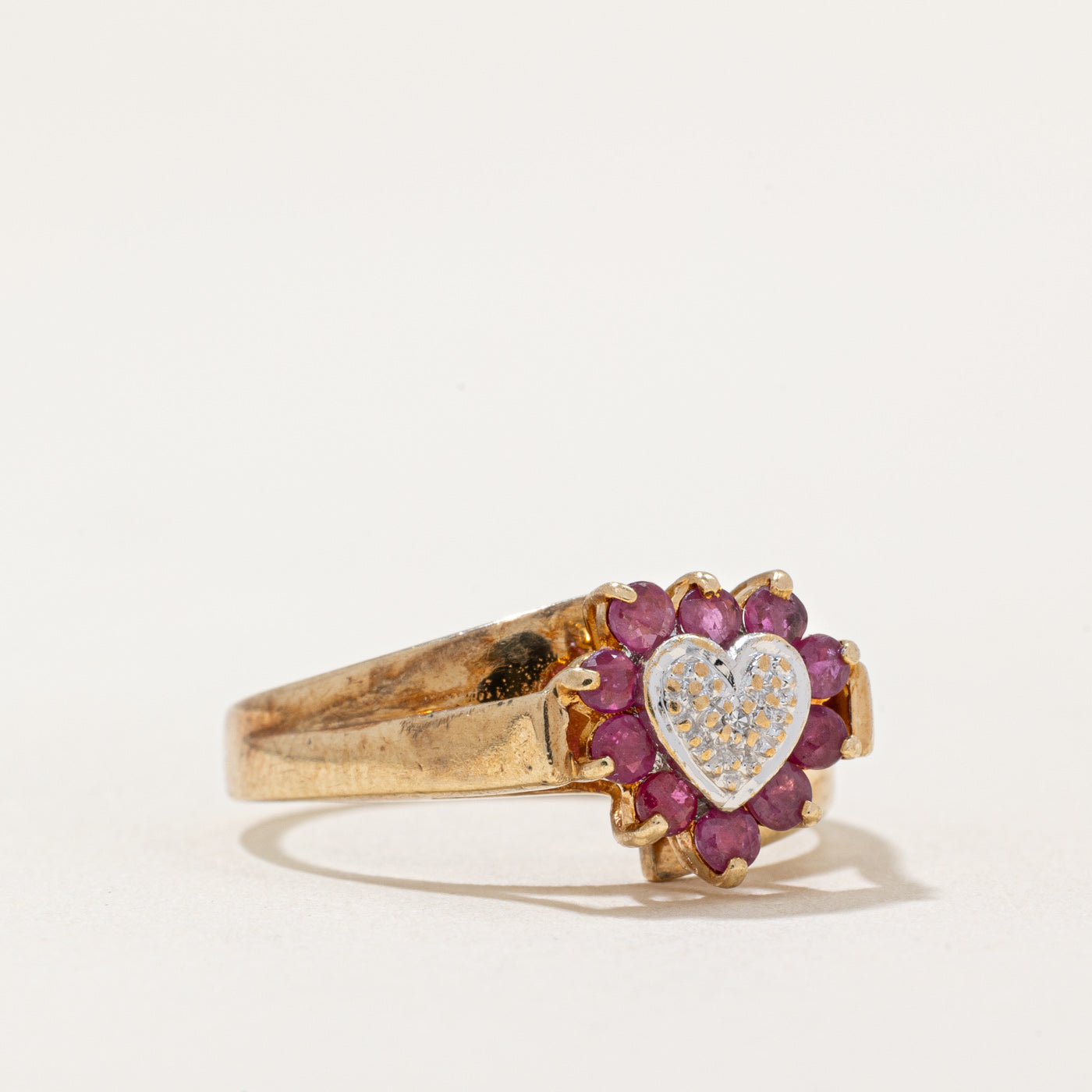 Exquisite Ruby & Diamond Heart Ring - 0.15ctw Total Weight, 0.005ct Diamond, Size 6 - Perfect for Valentine's Day Gifts, Anniversary Presents & Romantic Occasions