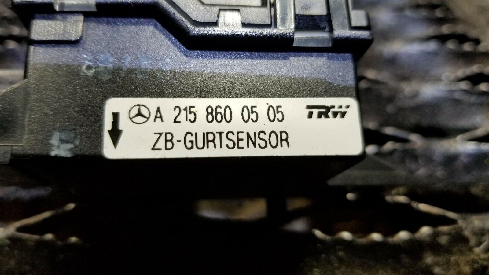03 04 05 06 Mercedes CL500 Seat Belt Tensioner Control Module OEM Replacement - Perfect for Enhanced Safety & Airbag System Repair
