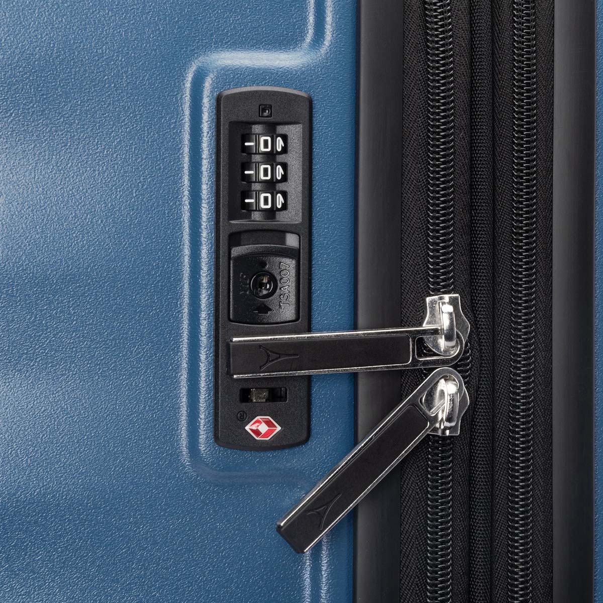 Travelpro Maxlite Air V2 Lightweight Hardside Spinner Luggage Set (3-Piece) - Perfect for International Travel & Business Trips