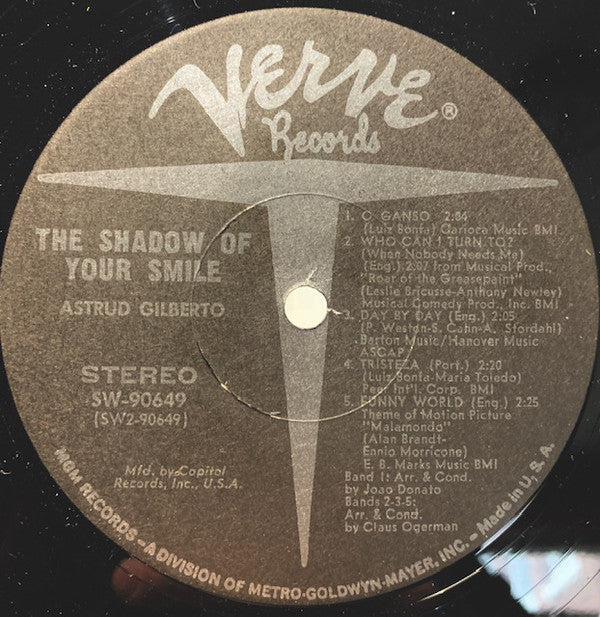 Astrud Gilberto - The Shadow Of Your Smile LP Vinyl Album (VG+ Condition, Club Edition) | Perfect for Jazz Lovers & Vinyl Collectors, Ideal for Relaxing Evenings & Music Enthusiasts