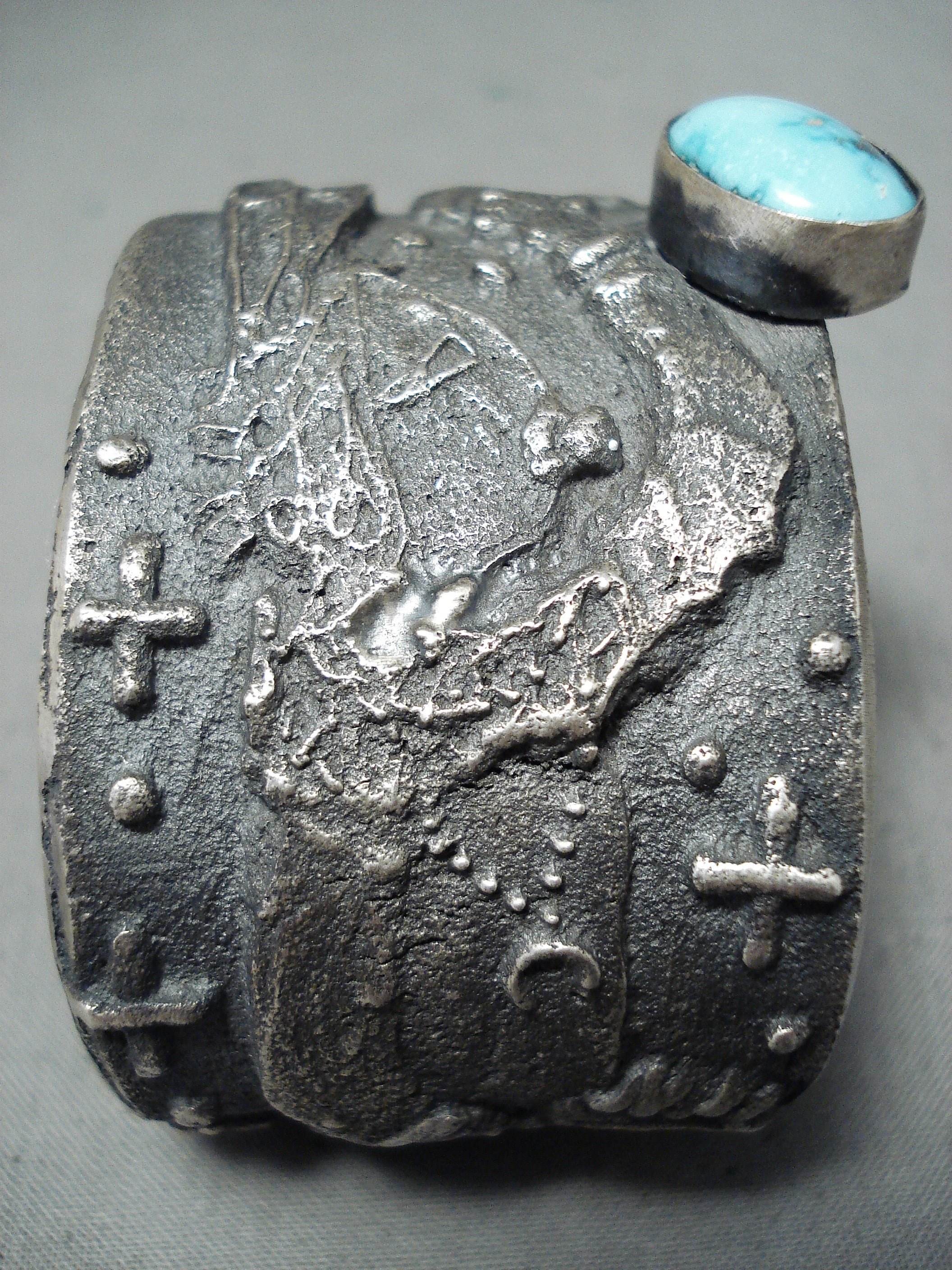 Authentic 188g Native American Navajo Kingman Turquoise Sterling Silver Kachina Bracelet - Handcrafted Jewelry for Women, Boho Fashion & Spiritual Ceremonies