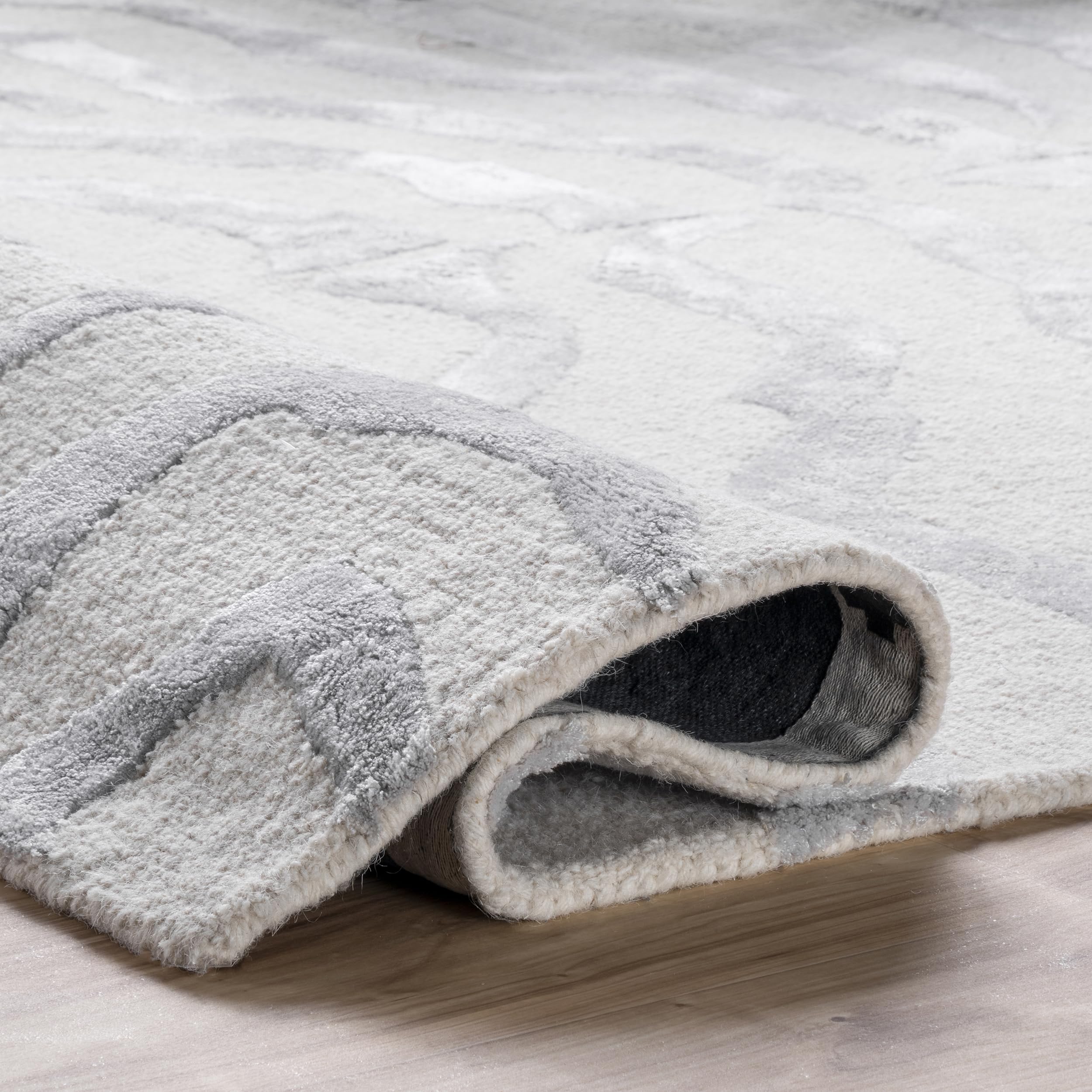 nuLOOM Hand Tufted Plush Zebra Runner Rug, 2'6