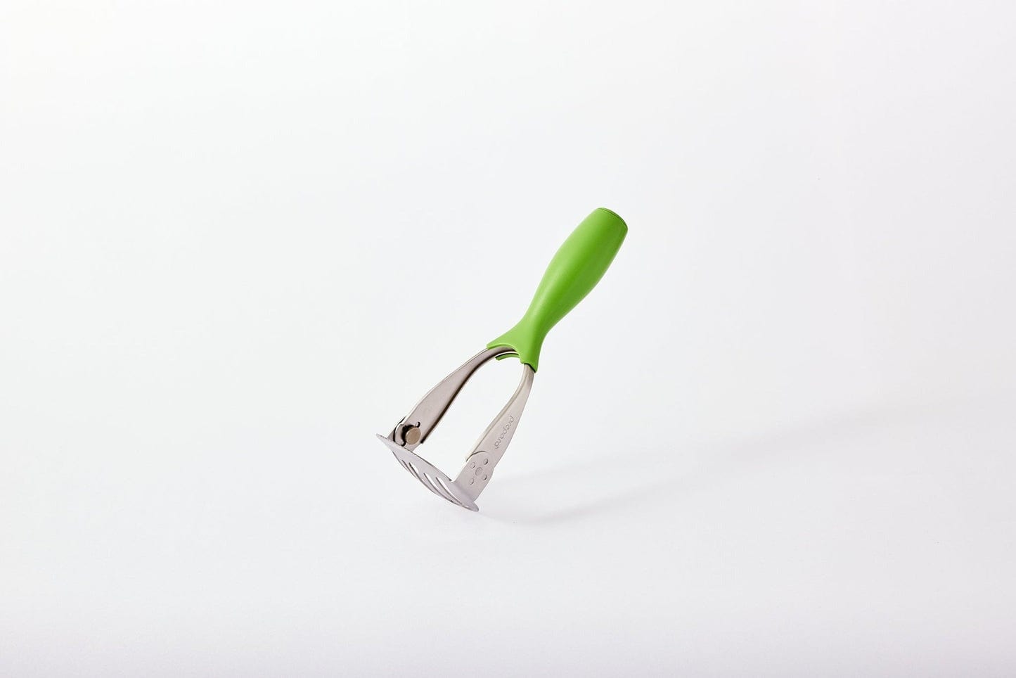 Premium Avocado Masher Tool - Stainless Steel Guacamole Maker & Soft Food Smasher - Perfect for Avocados, Bananas, Potatoes - Ideal for Kitchen, BBQ, Picnics & Baby Food Prep