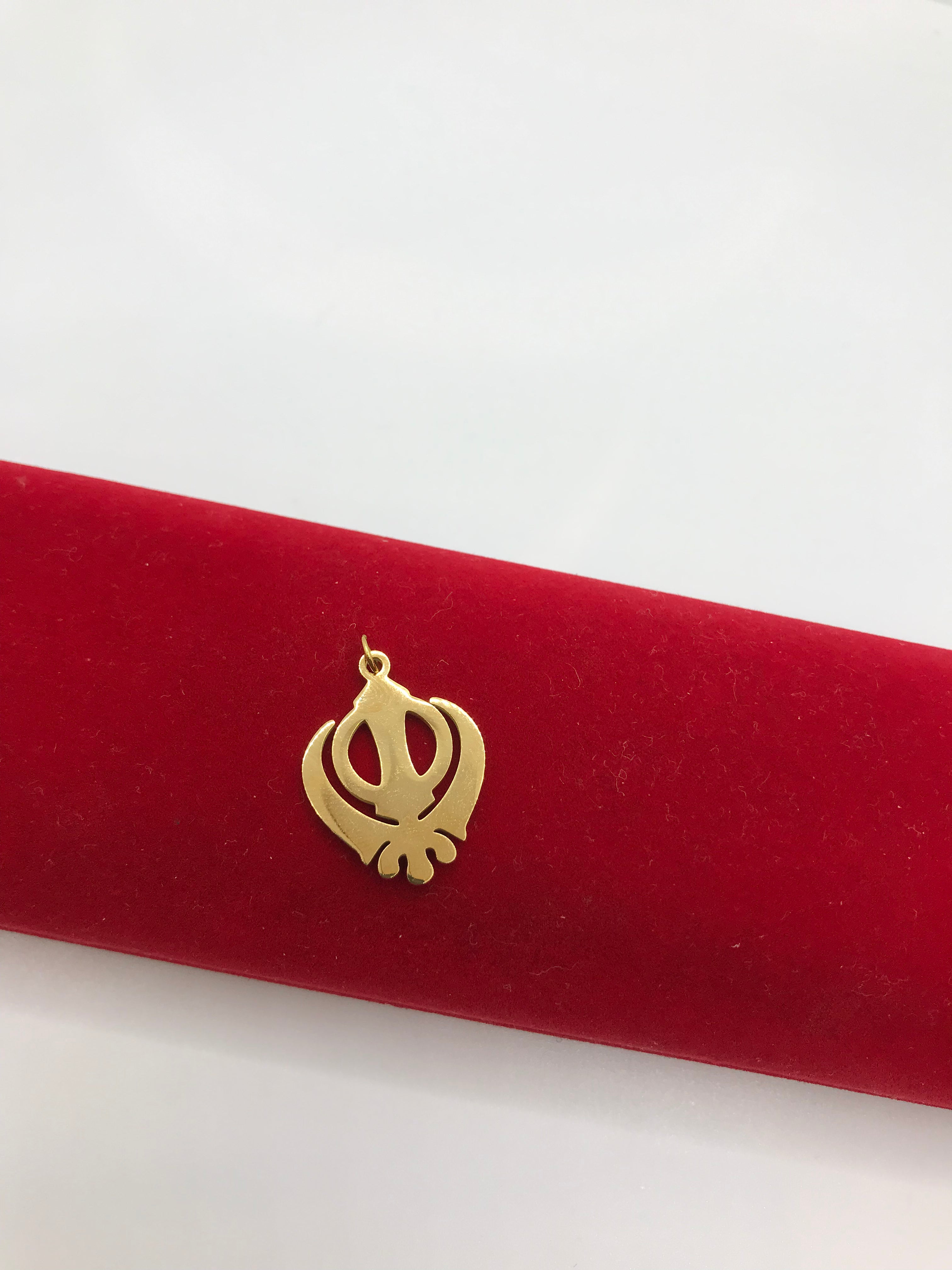 18k Gold Plated Khanda Necklace - Spiritual Sikh Jewelry for Men & Women - Perfect for Religious Ceremonies, Weddings & Everyday Wear
