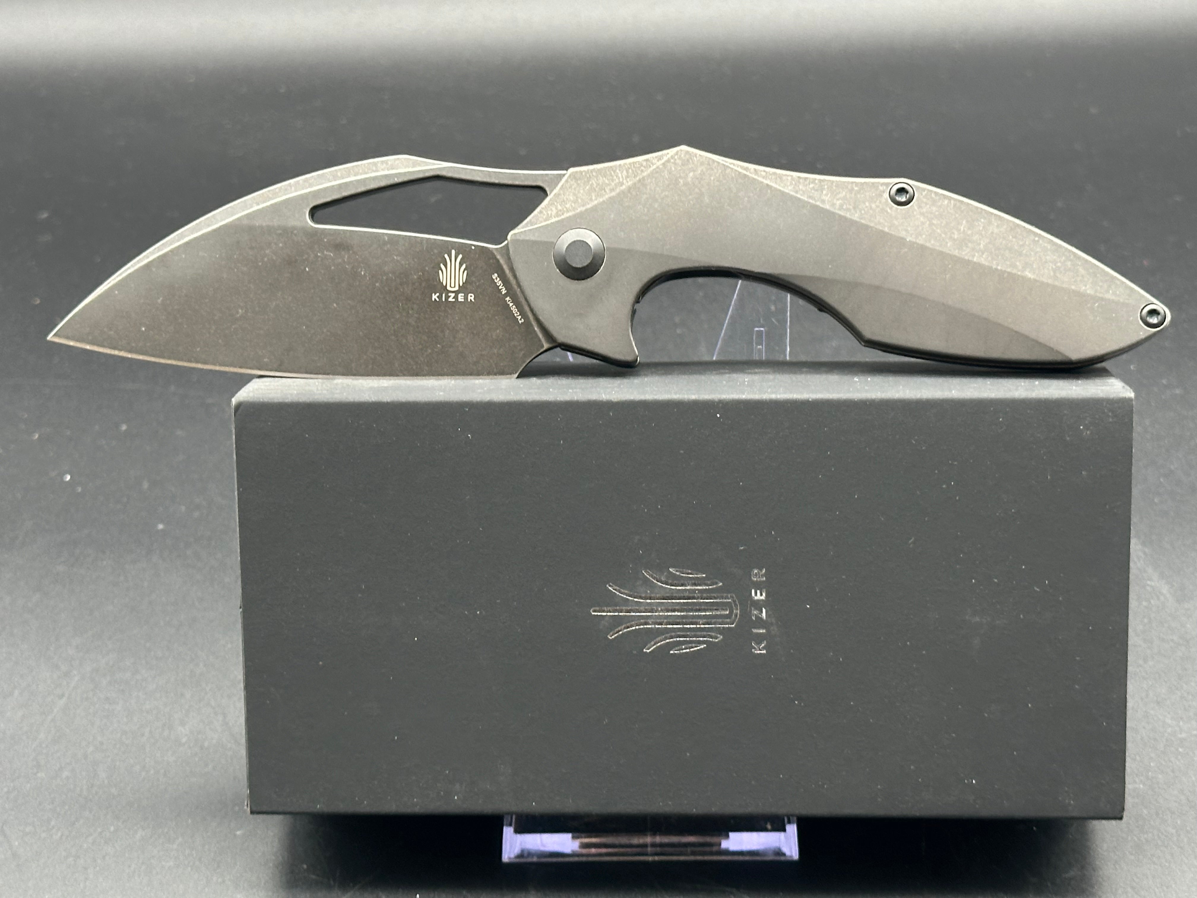 Kizer Isham Megatherium Flipper Knife - Titanium Handle, 3.6