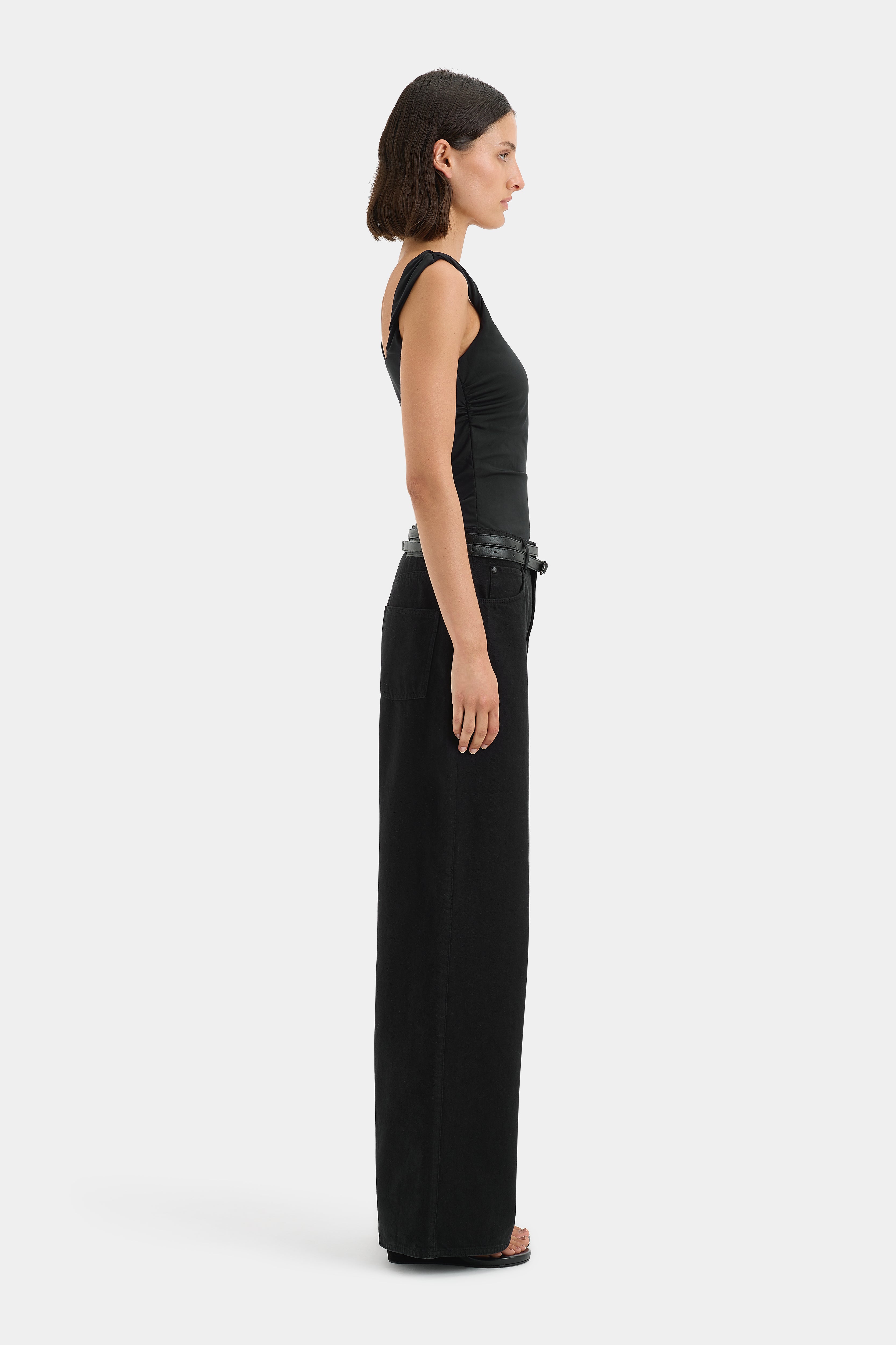 Elm Twist Tank Top for Women - Black Sleeveless Shirt - Casual & Workout Wear - Perfect for Yoga, Gym, and Everyday Outfits
