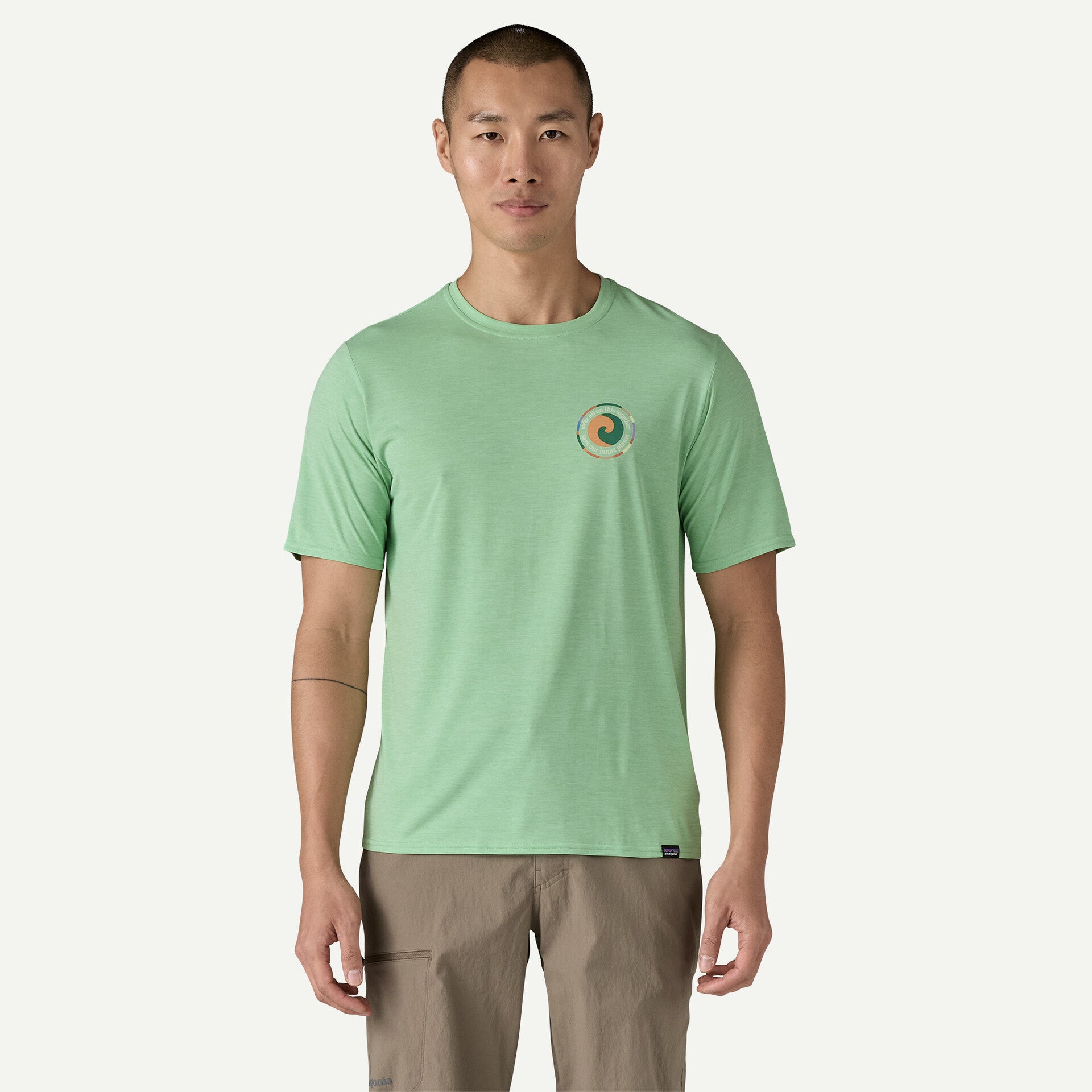 Men's Capilene® Cool Daily Graphic T-Shirt - Moisture Wicking & Breathable Activewear for Hiking, Running & Outdoor Adventures