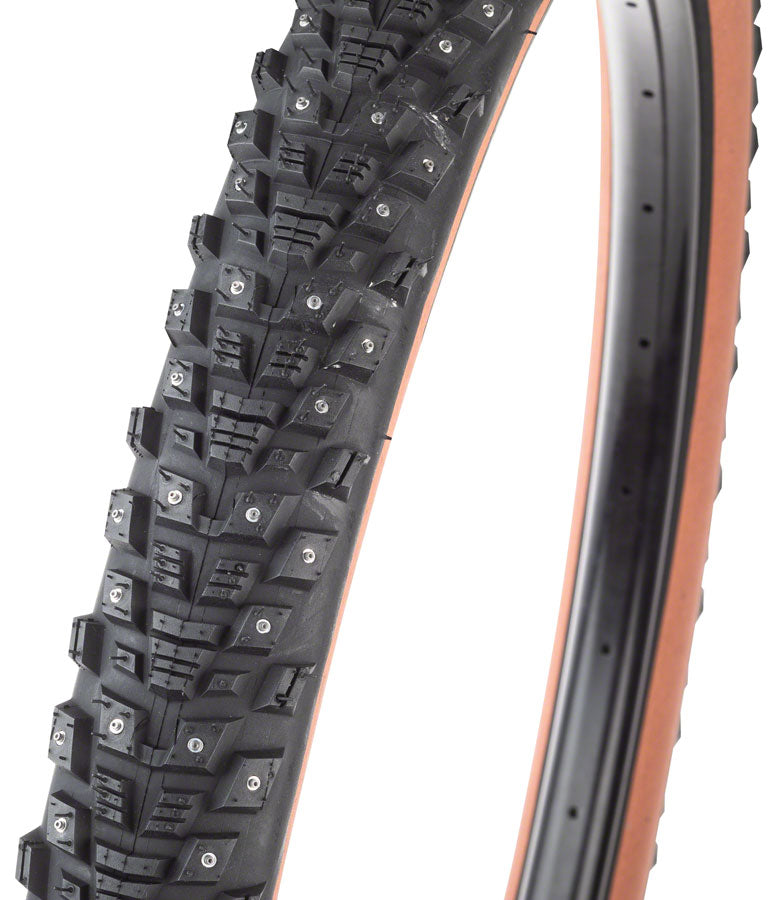 45NRTH Kahva Winter Bike Tire 29 x 2.25 Tubeless Folding Tan 60tpi with 252 Concave Carbide Studs - Premium Studded Snow Tire for Mountain Bikes, Fat Bikes & Cyclocross - Ideal for Icy Trails, Snowy Commutes & Winter Cycling Adventures