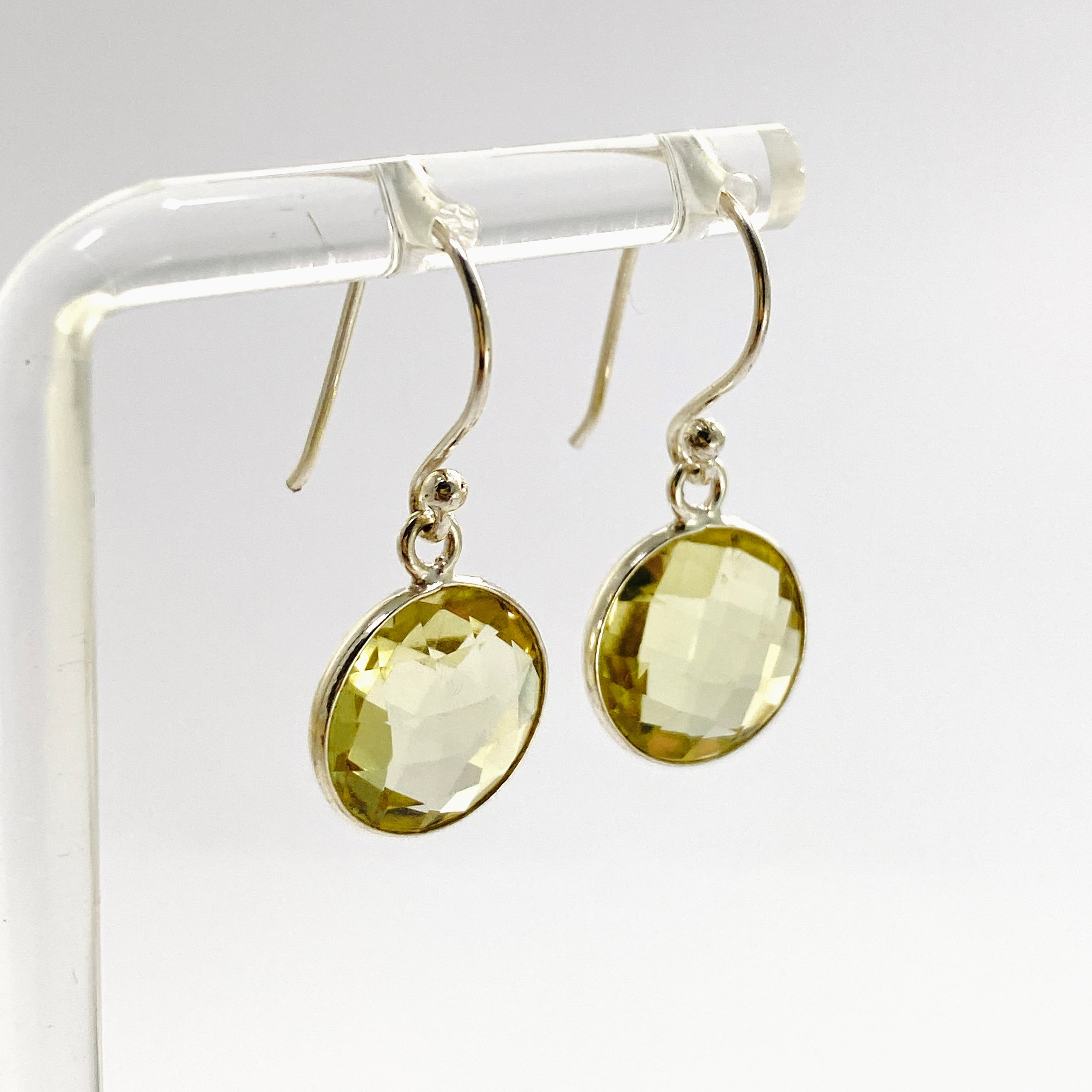 Lemon Quartz Round Checkerboard Faceted Stud Earrings for Women - Elegant Dangle Jewelry for Party, Wedding & Everyday Wear (PEGJ335)