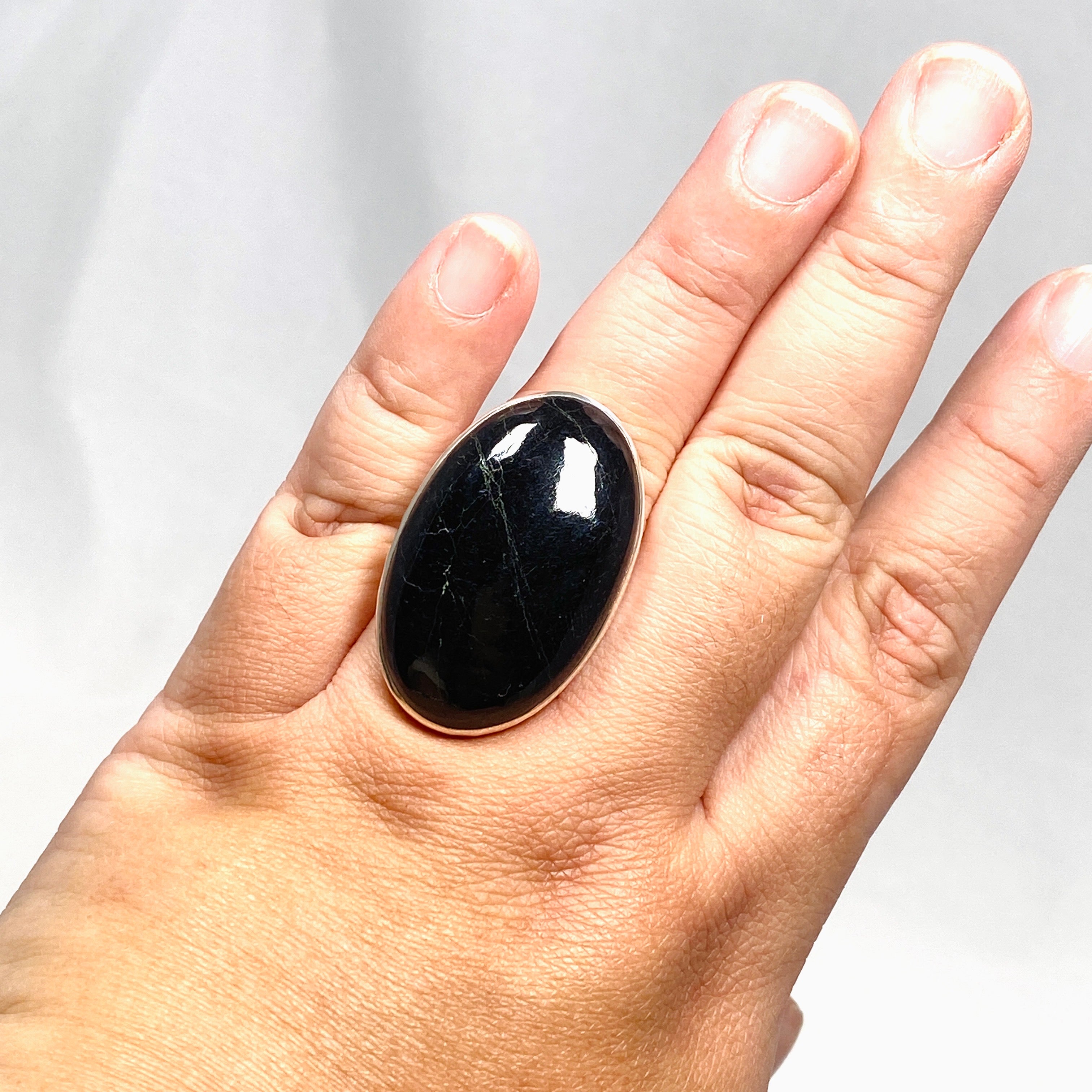 Black Tourmaline Oval Hammered Band Ring for Men - Size 11 (KRGJ2876) - Protection Stone Jewelry for Energy Healing & Spiritual Wellness